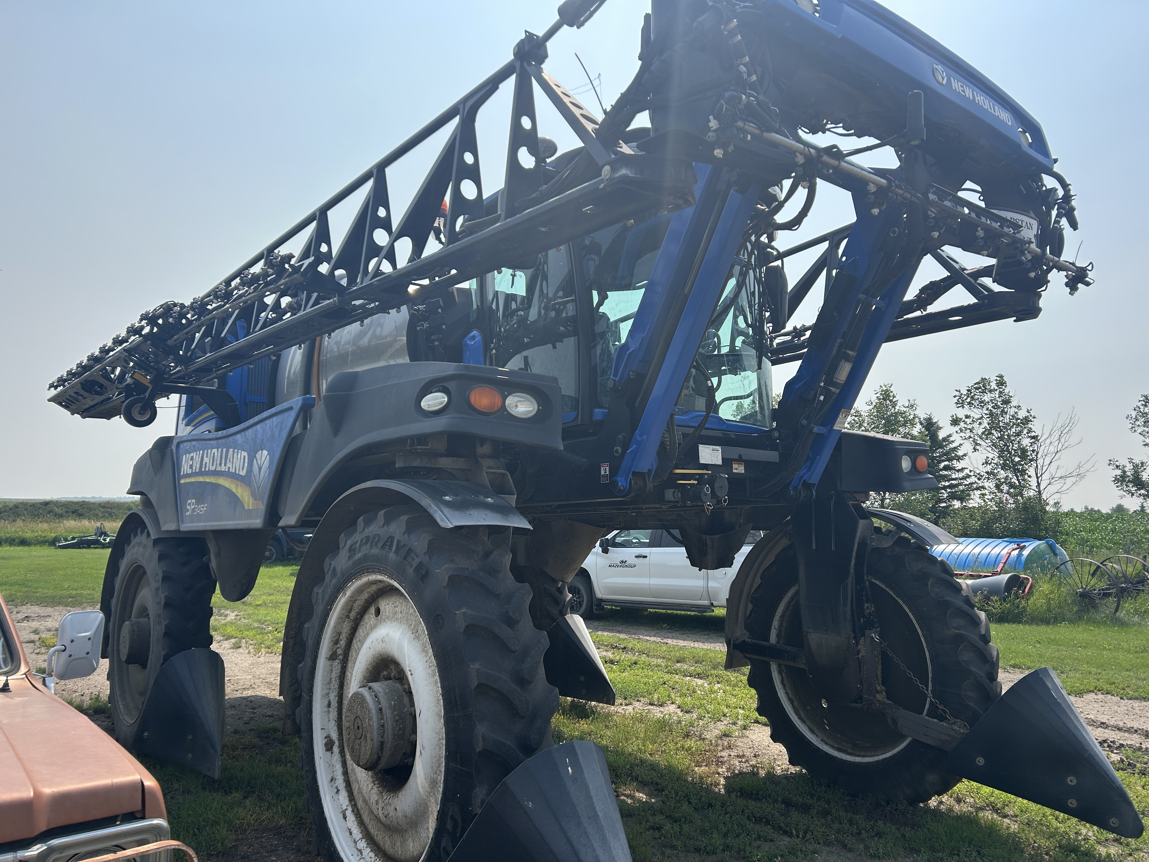 2017 New Holland SP.345F Sprayer/High Clearance