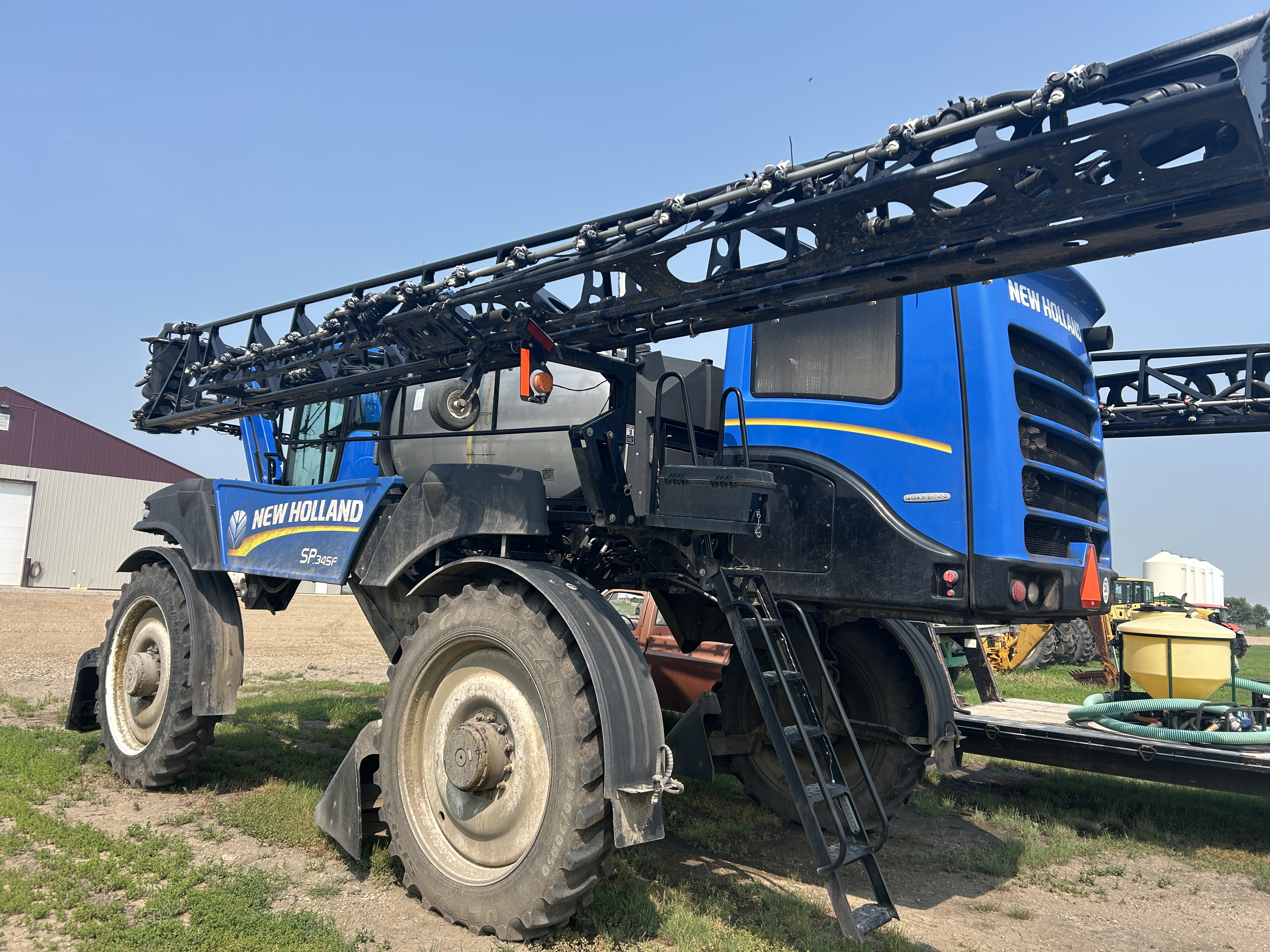 2017 New Holland SP.345F Sprayer/High Clearance