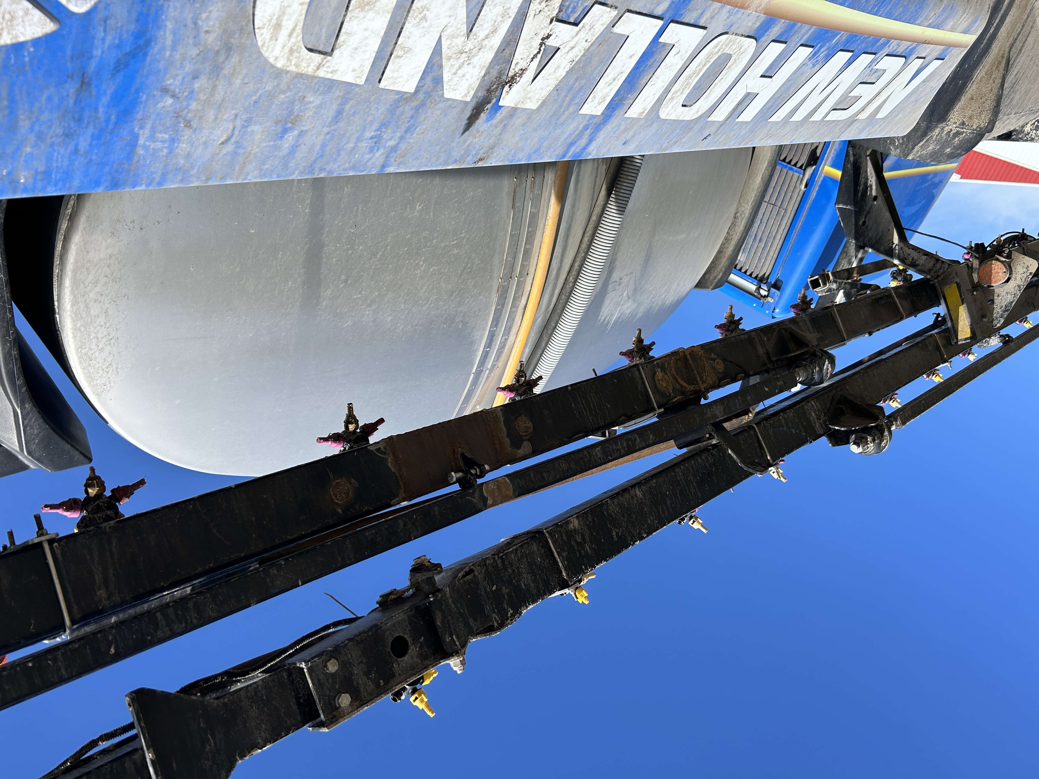 2014 New Holland SP.365F Sprayer/High Clearance