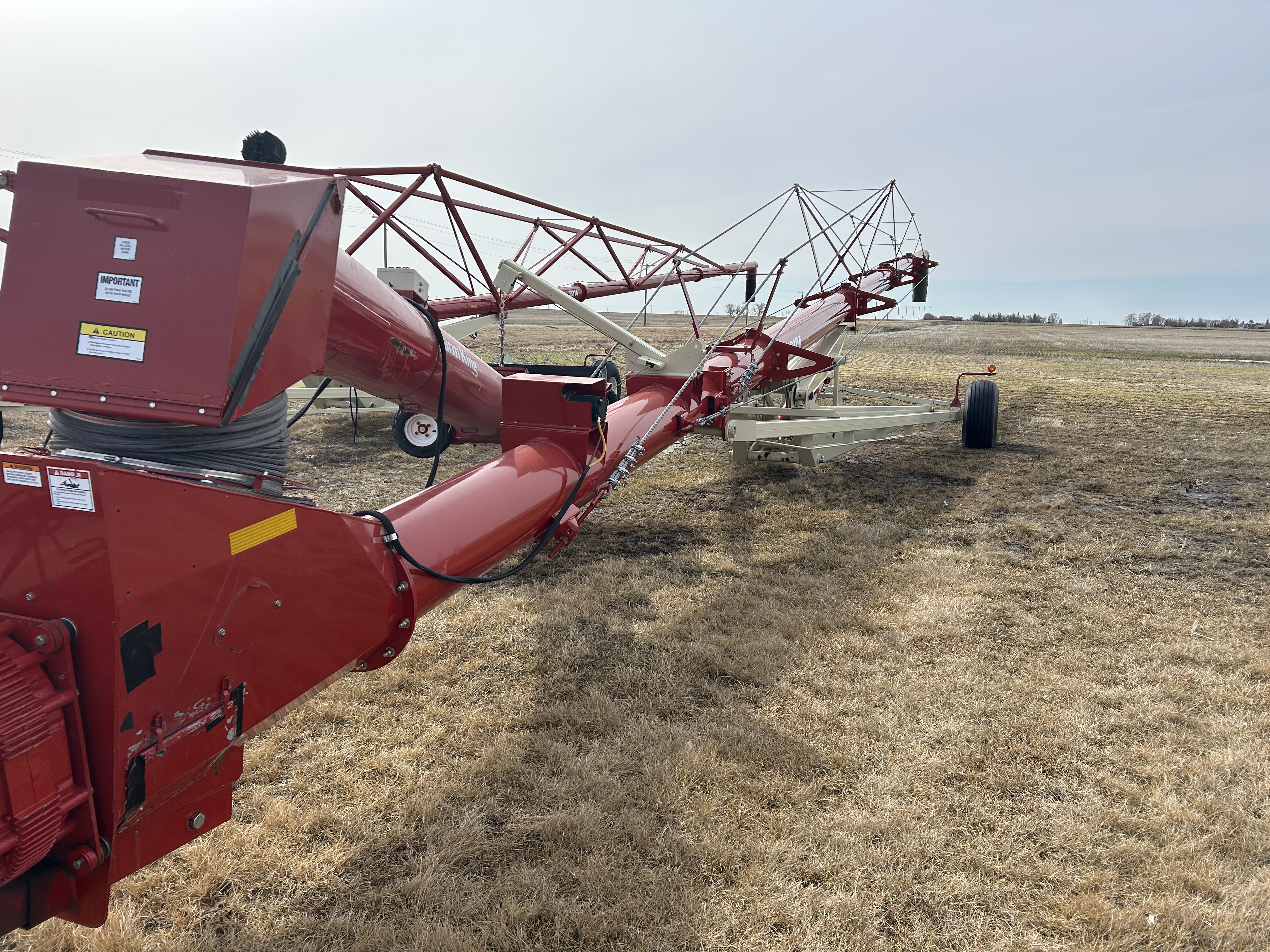 2019 Farm King Y16104 Grain Auger