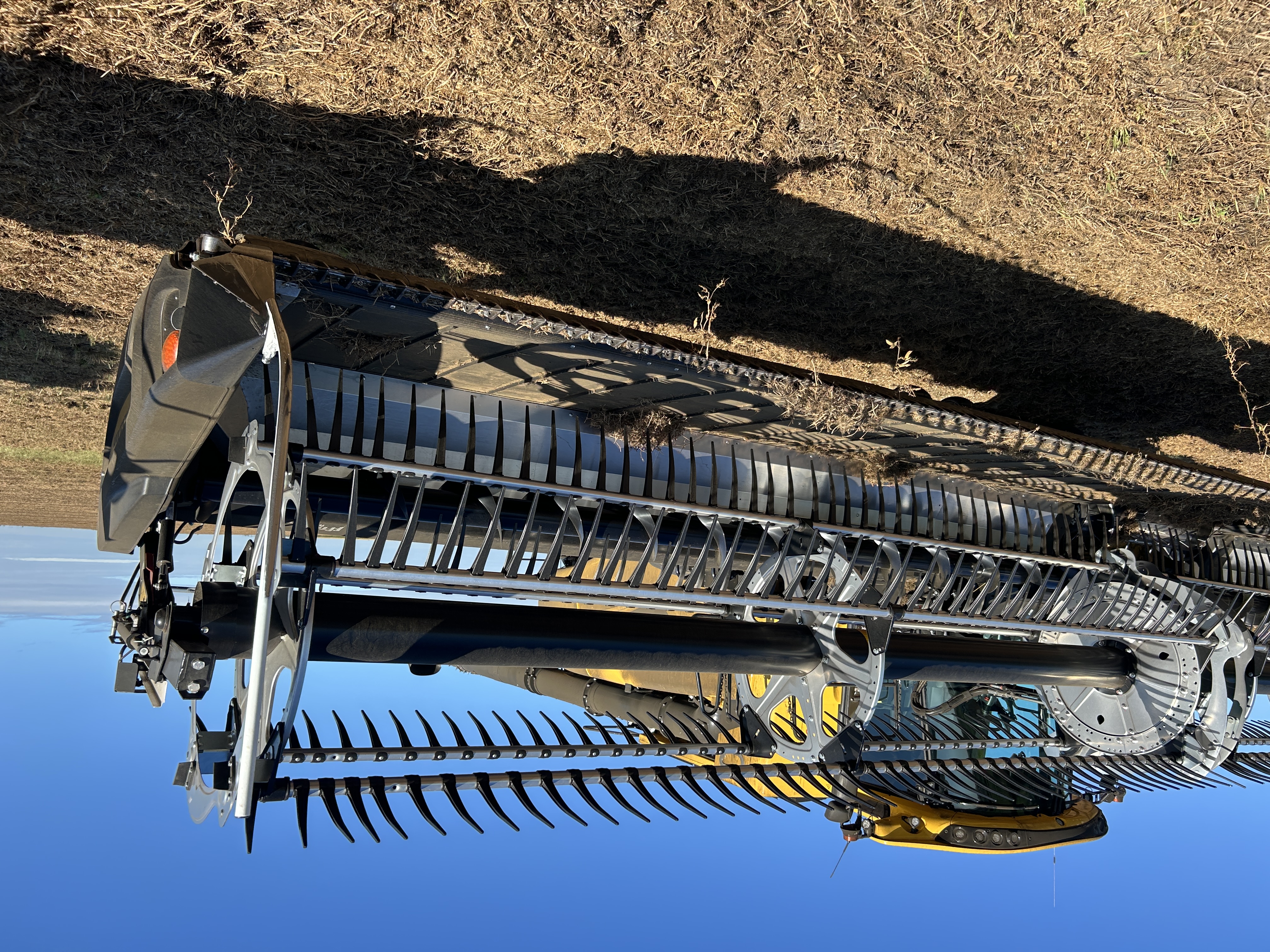 2024 MacDon FD245 Header Draper Flex