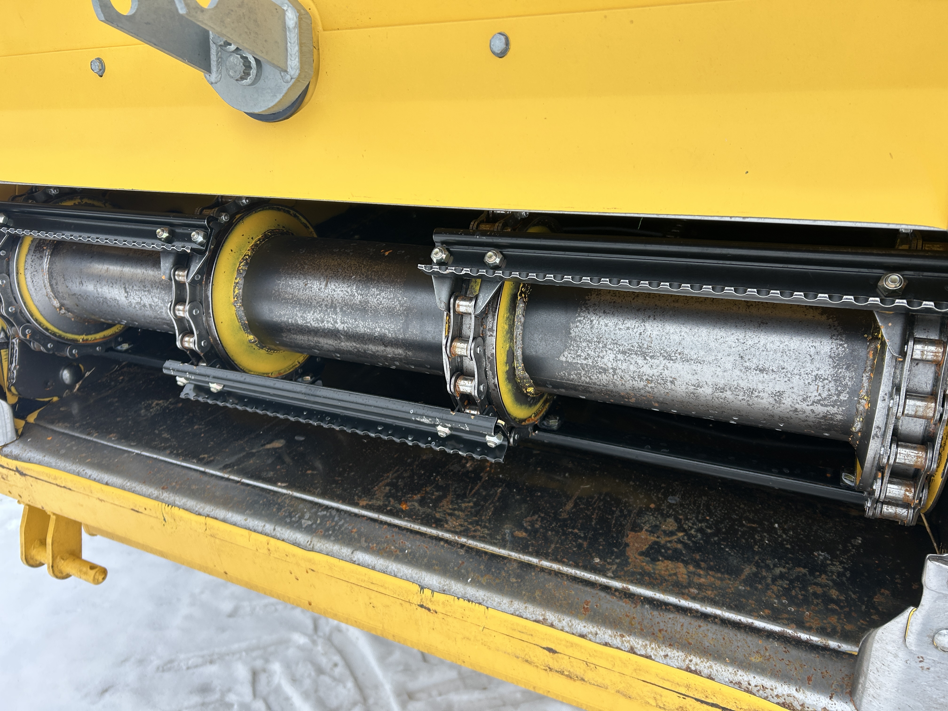 2021 New Holland CR9.90Z Combine