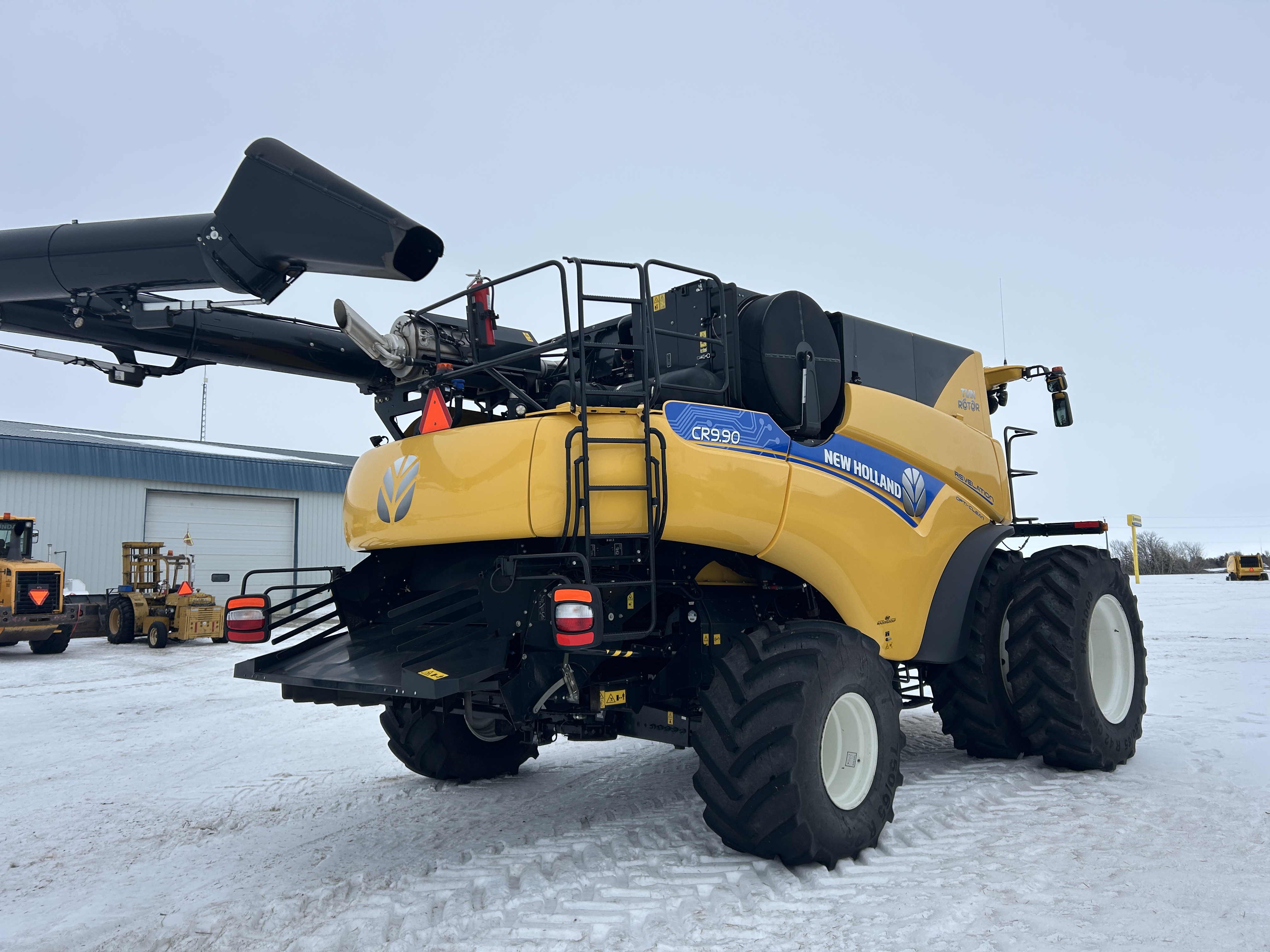 2021 New Holland CR9.90Z Combine