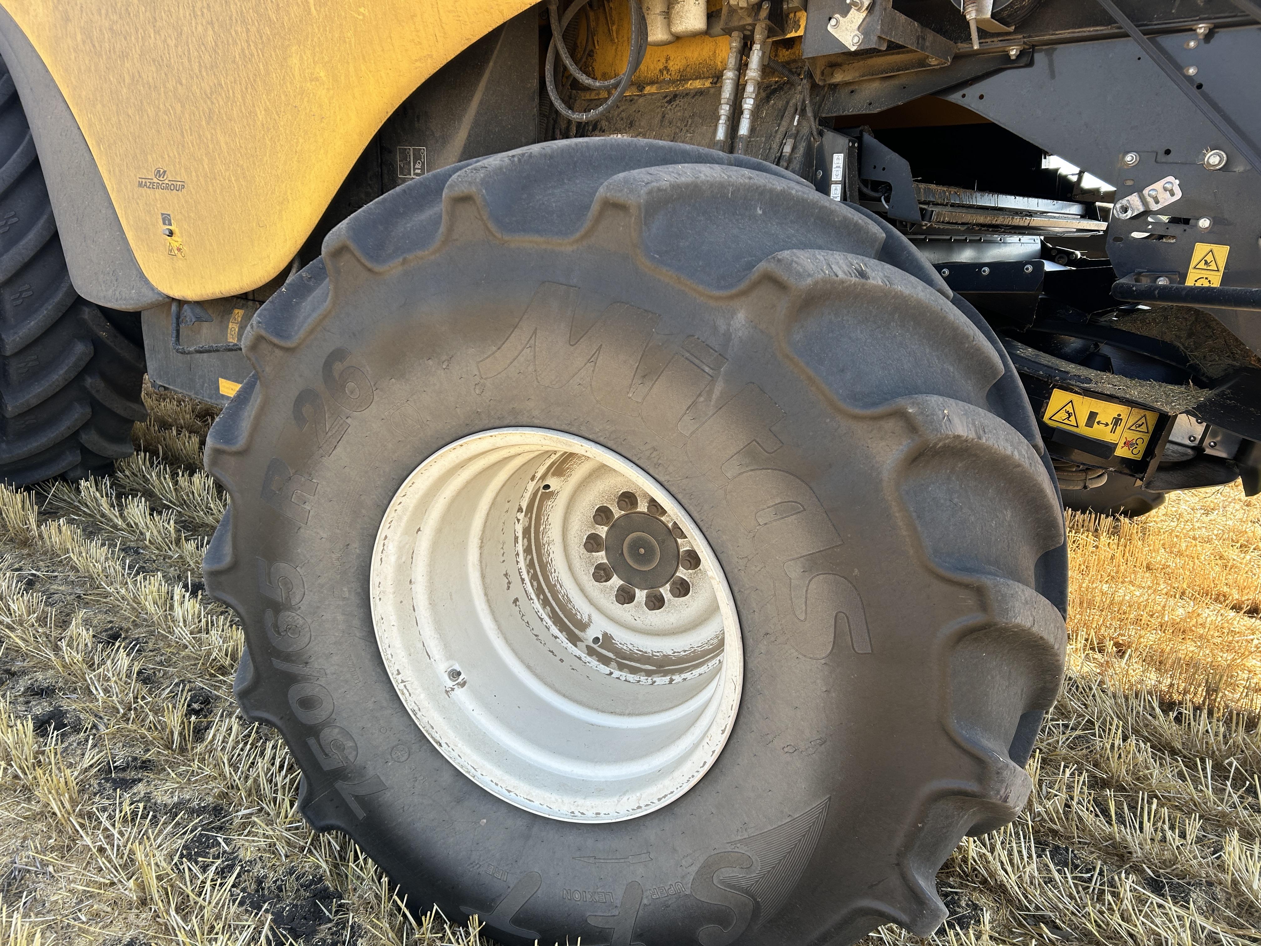 2018 New Holland CR8.90Z Combine