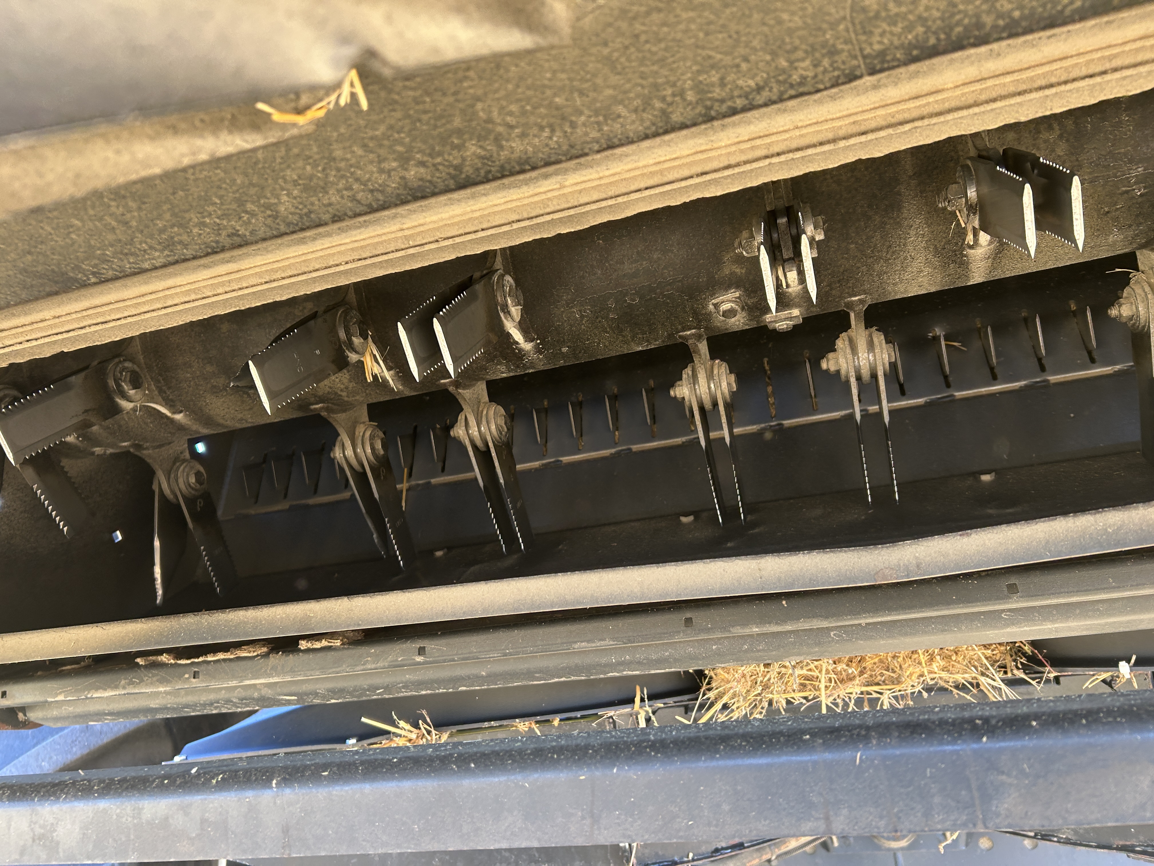 2018 New Holland CR8.90Z Combine