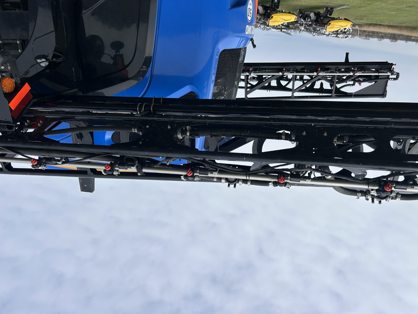 2019 New Holland SP.310F Sprayer/High Clearance
