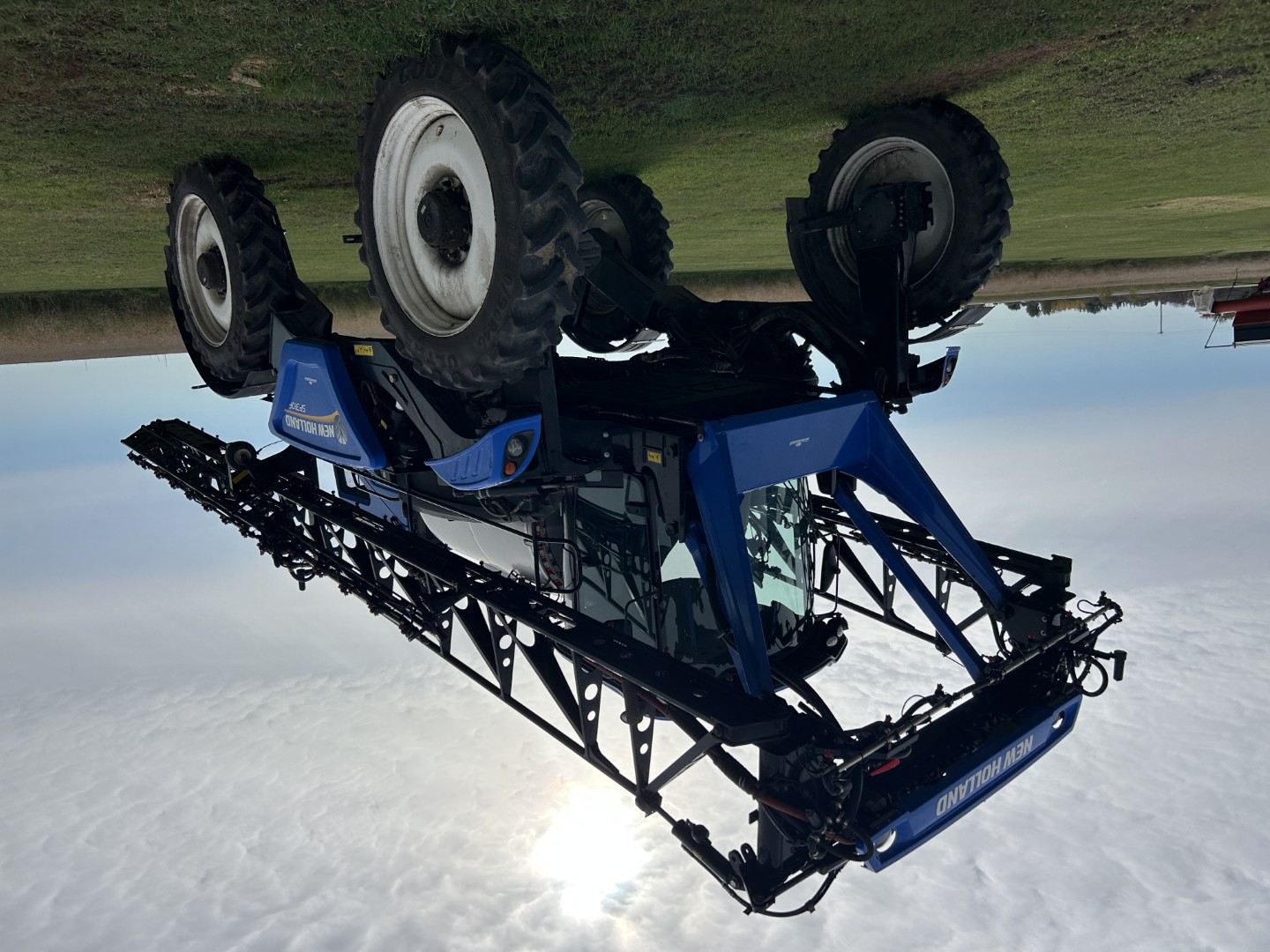 2019 New Holland SP.310F Sprayer/High Clearance