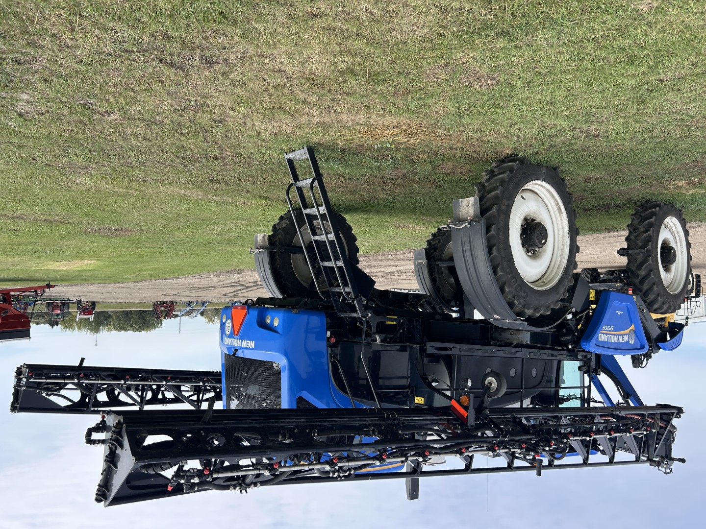 2019 New Holland SP.310F Sprayer/High Clearance