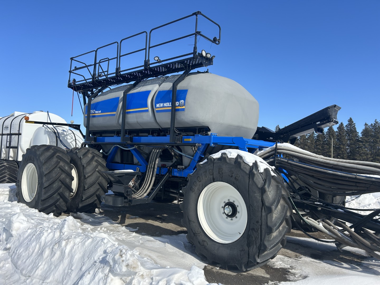 2013 Seed Master TXB 80 Air Drill