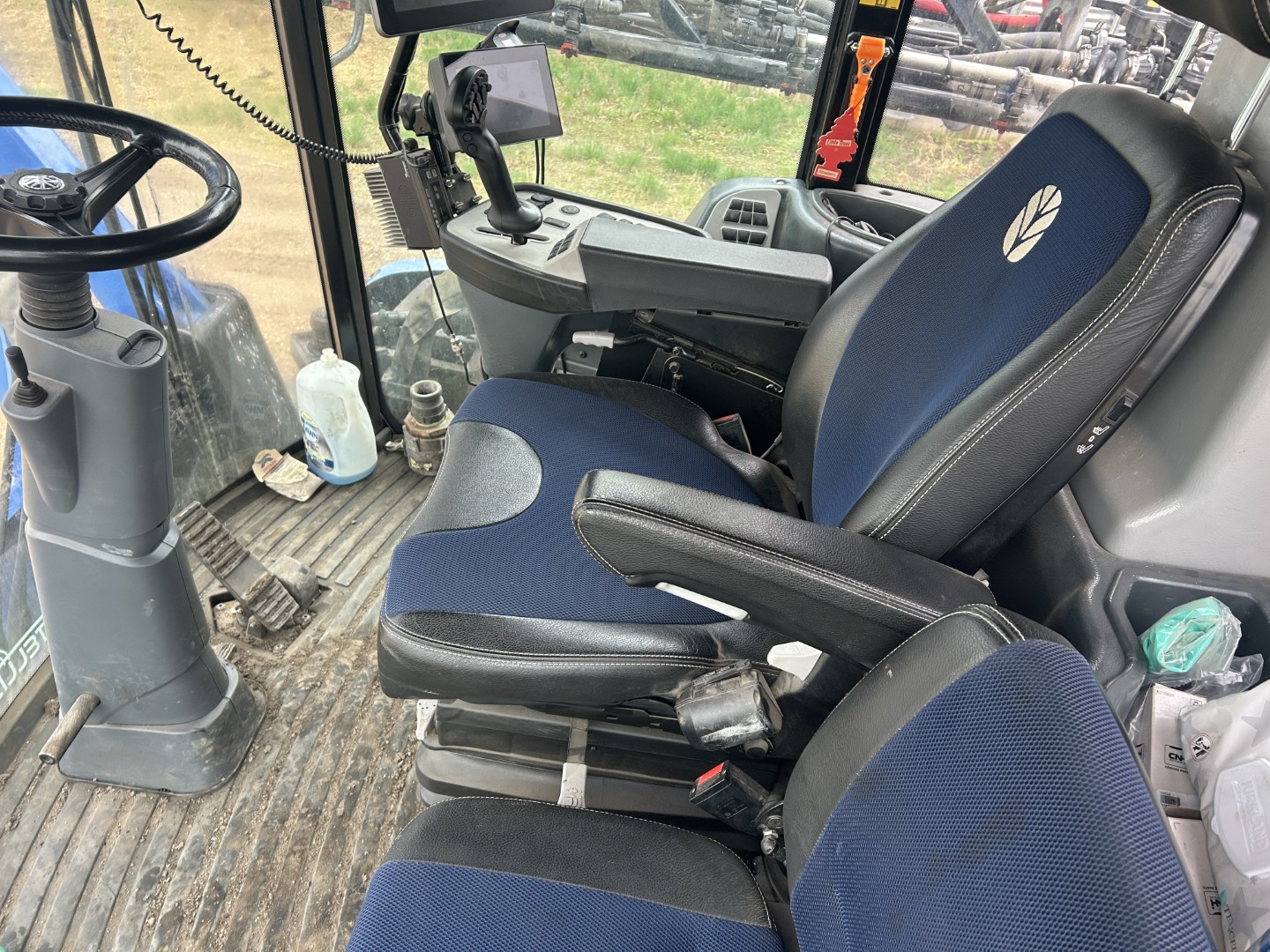 2018 New Holland SP.310F Sprayer/High Clearance