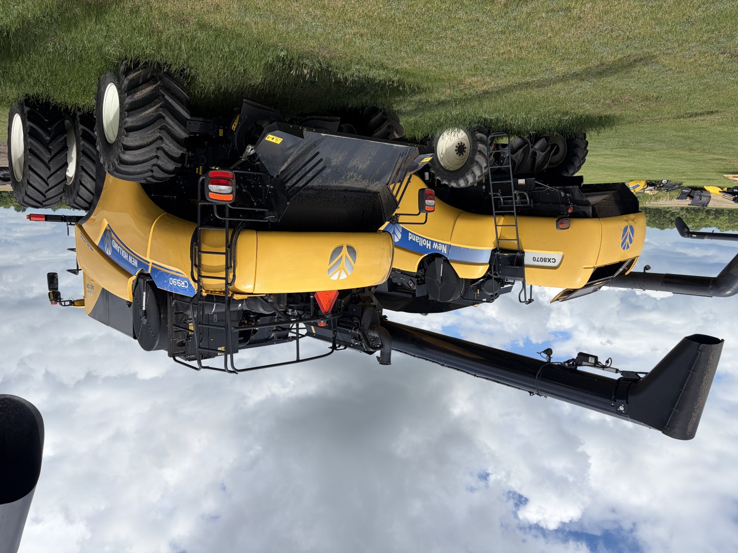 2019 New Holland CR9.90Z Combine