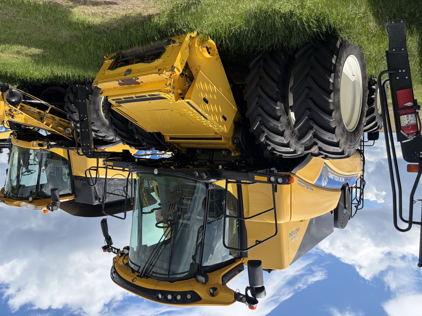 2019 New Holland CR9.90Z Combine