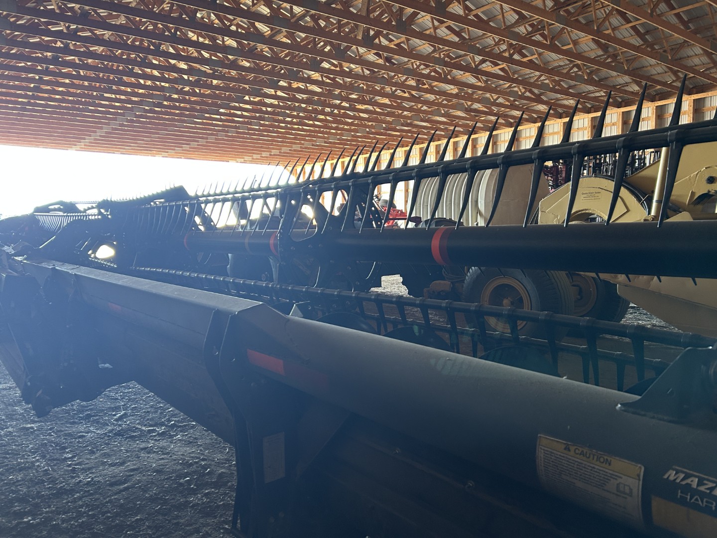 2008 MacDon D60-40 Header Draper