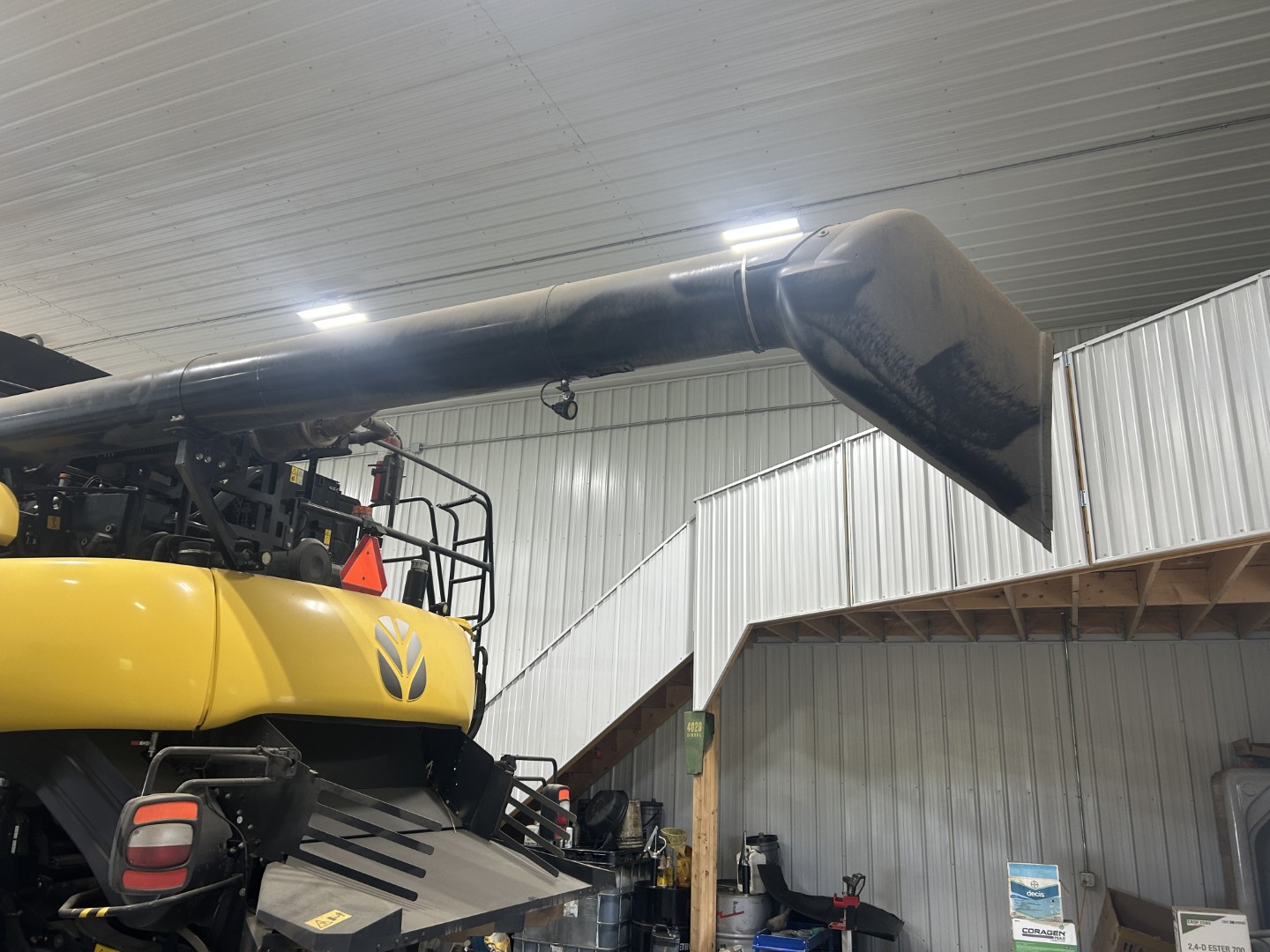 2018 New Holland CR8.90Z Combine