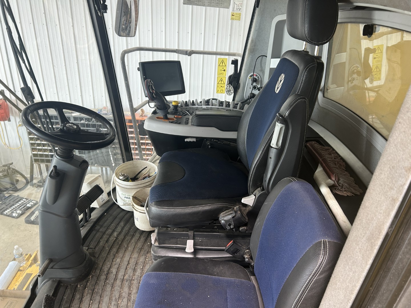 2018 New Holland CR8.90Z Combine