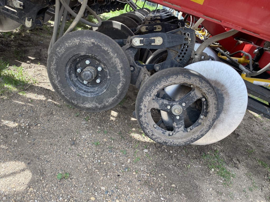 2019 Bourgault 3720 Drill/Coulter