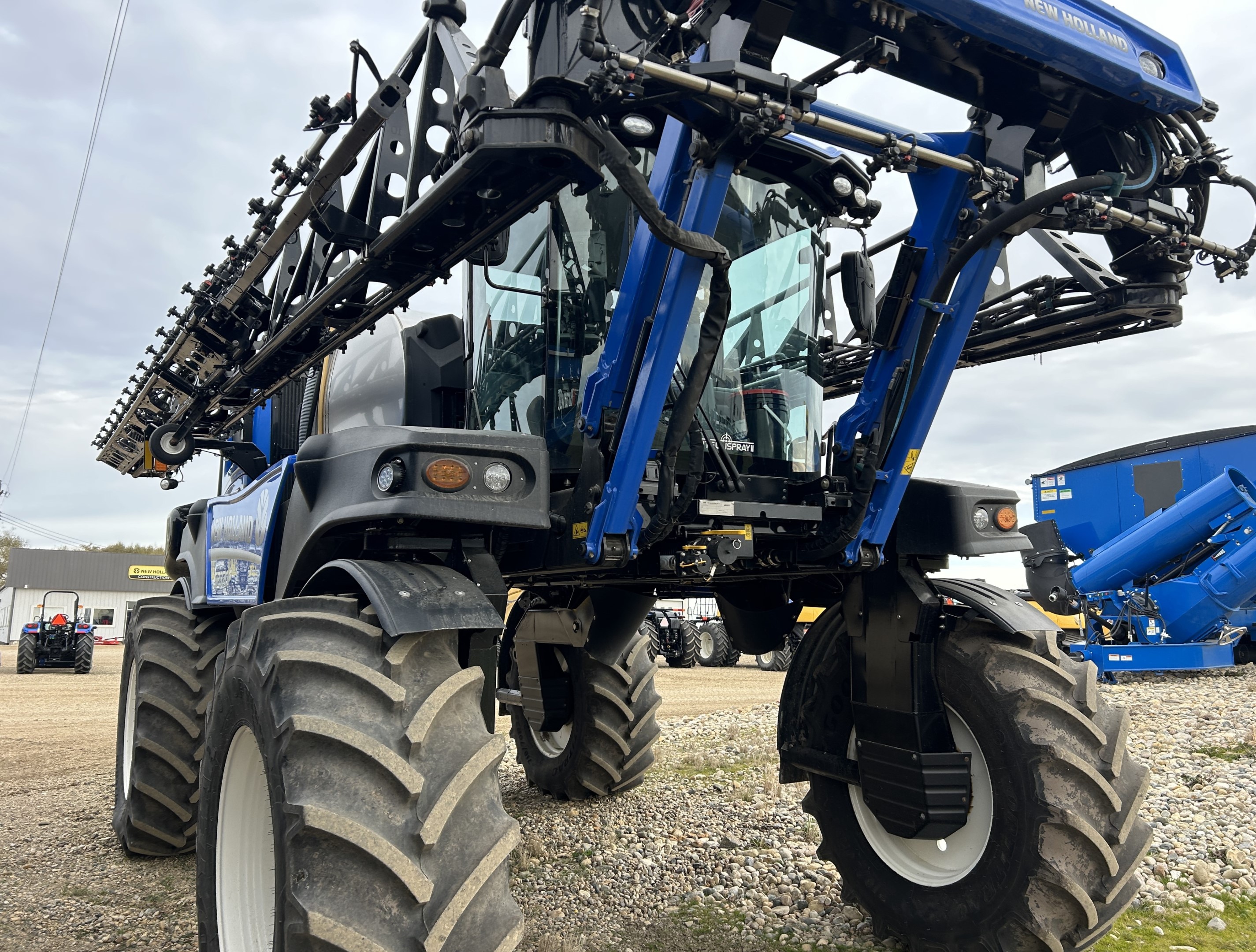 2023 New Holland SP.370F Sprayer/High Clearance