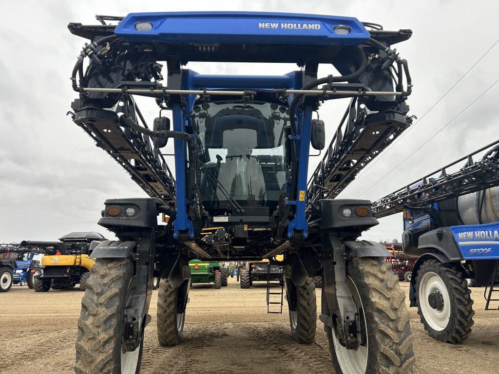 2023 New Holland SP.370F Sprayer/High Clearance