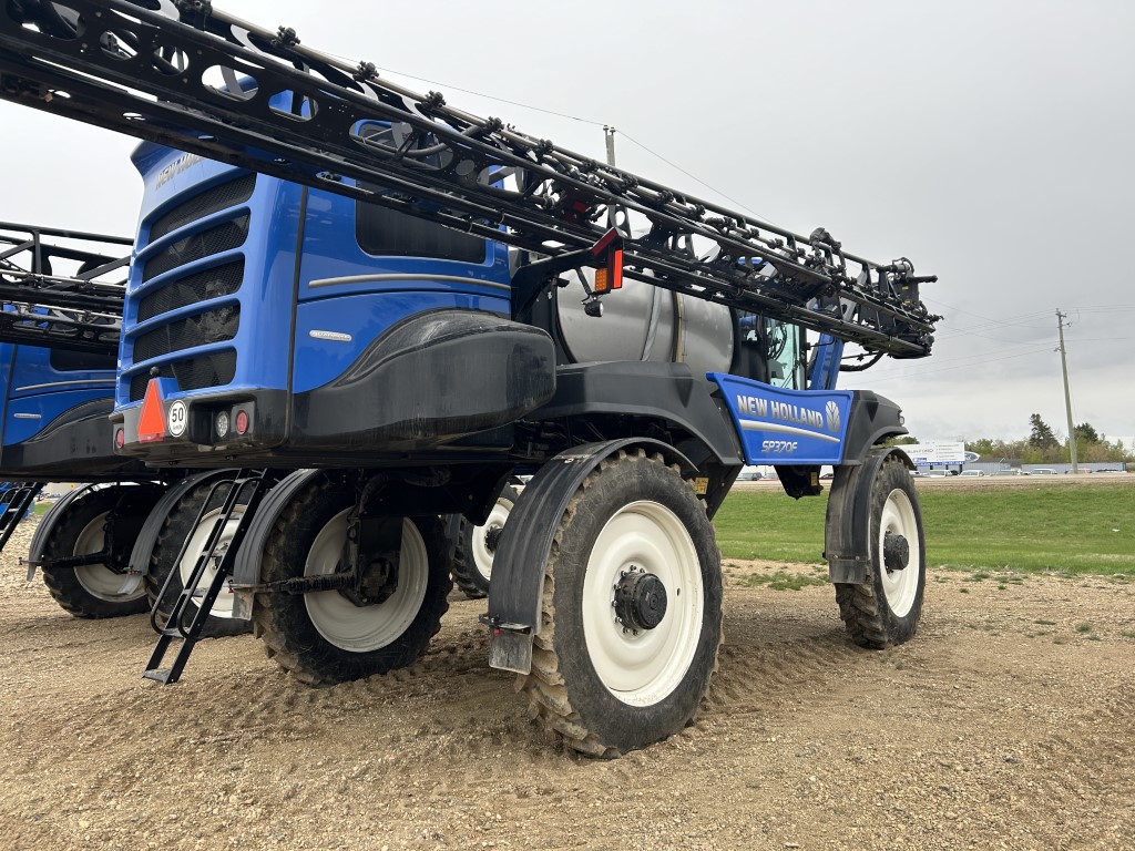 2023 New Holland SP.370F Sprayer/High Clearance