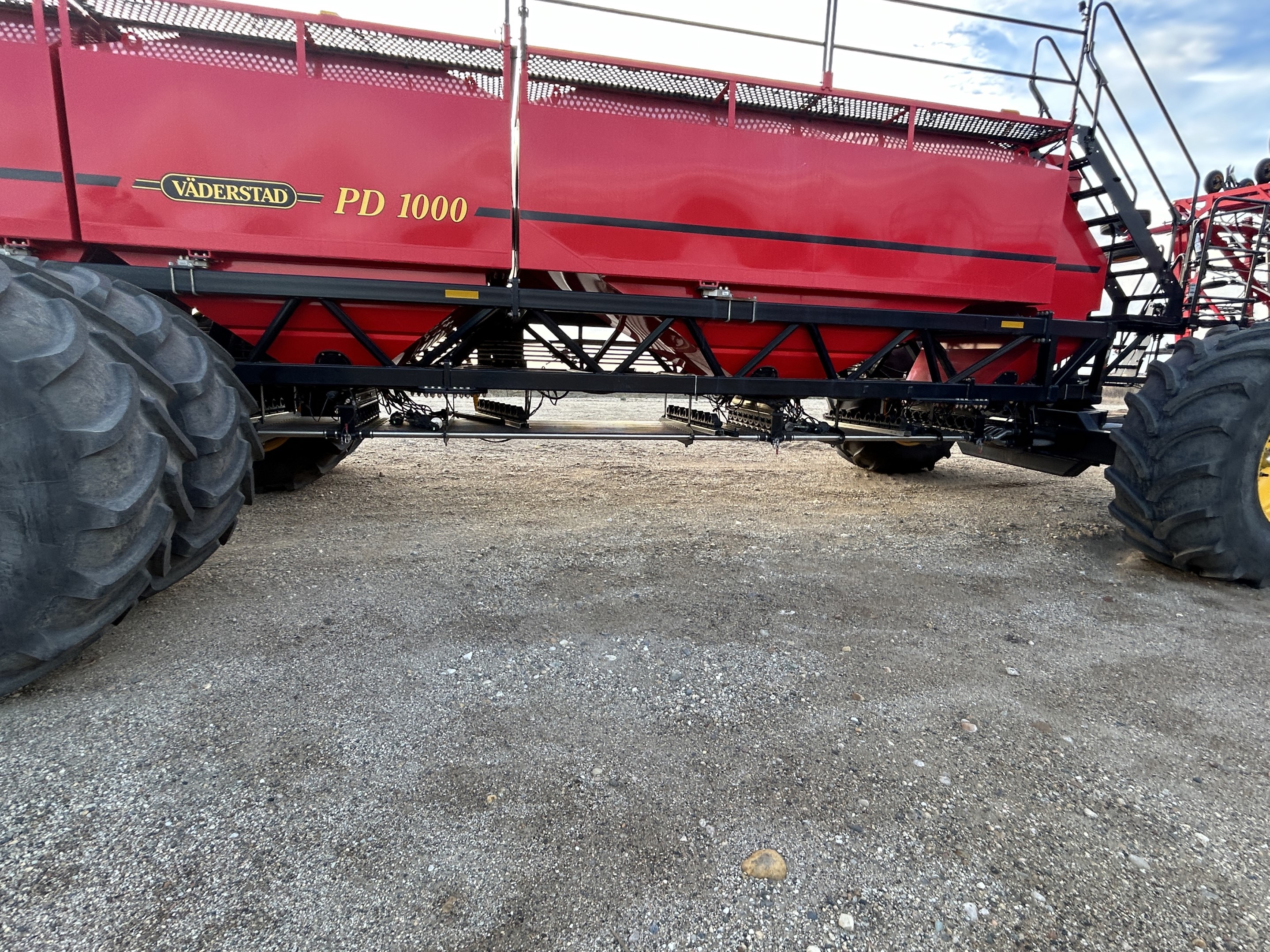 2023 Vaderstad SH8010-1000 Air Drill