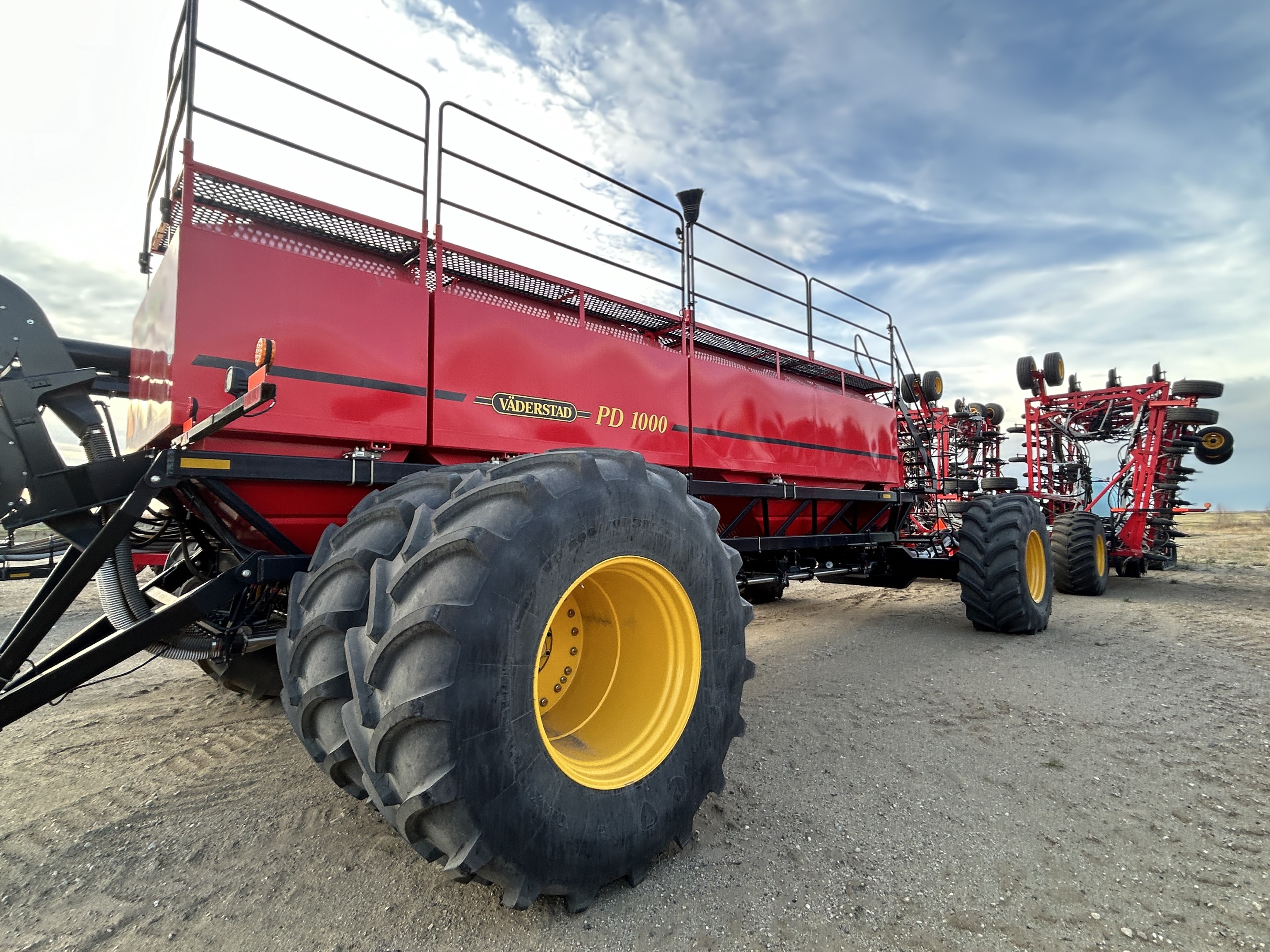 2023 Vaderstad SH8010-1000 Air Drill