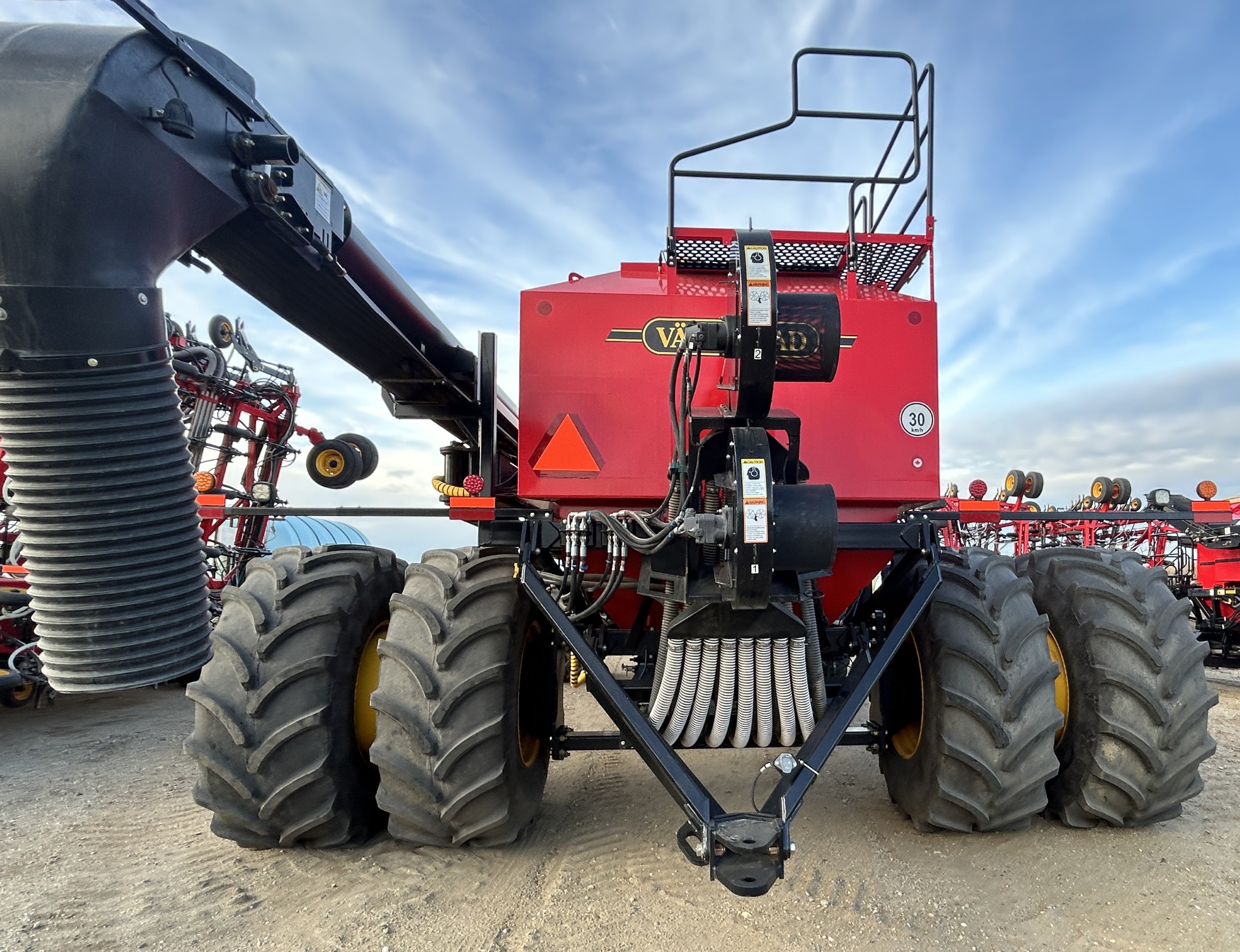 2023 Vaderstad SH8010-1000 Air Drill