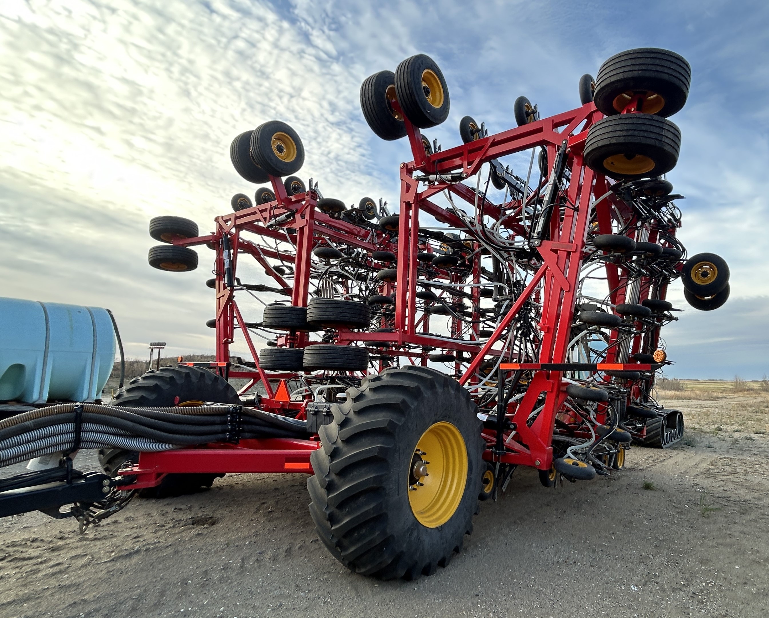 2023 Vaderstad SH8010-1000 Air Drill