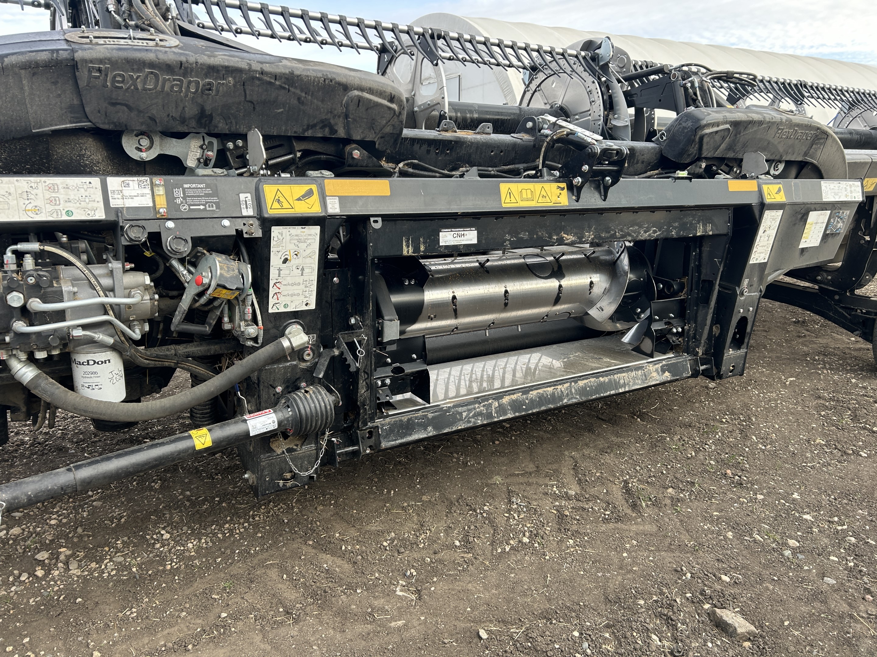 2023 MacDon FD240 Header Draper Flex