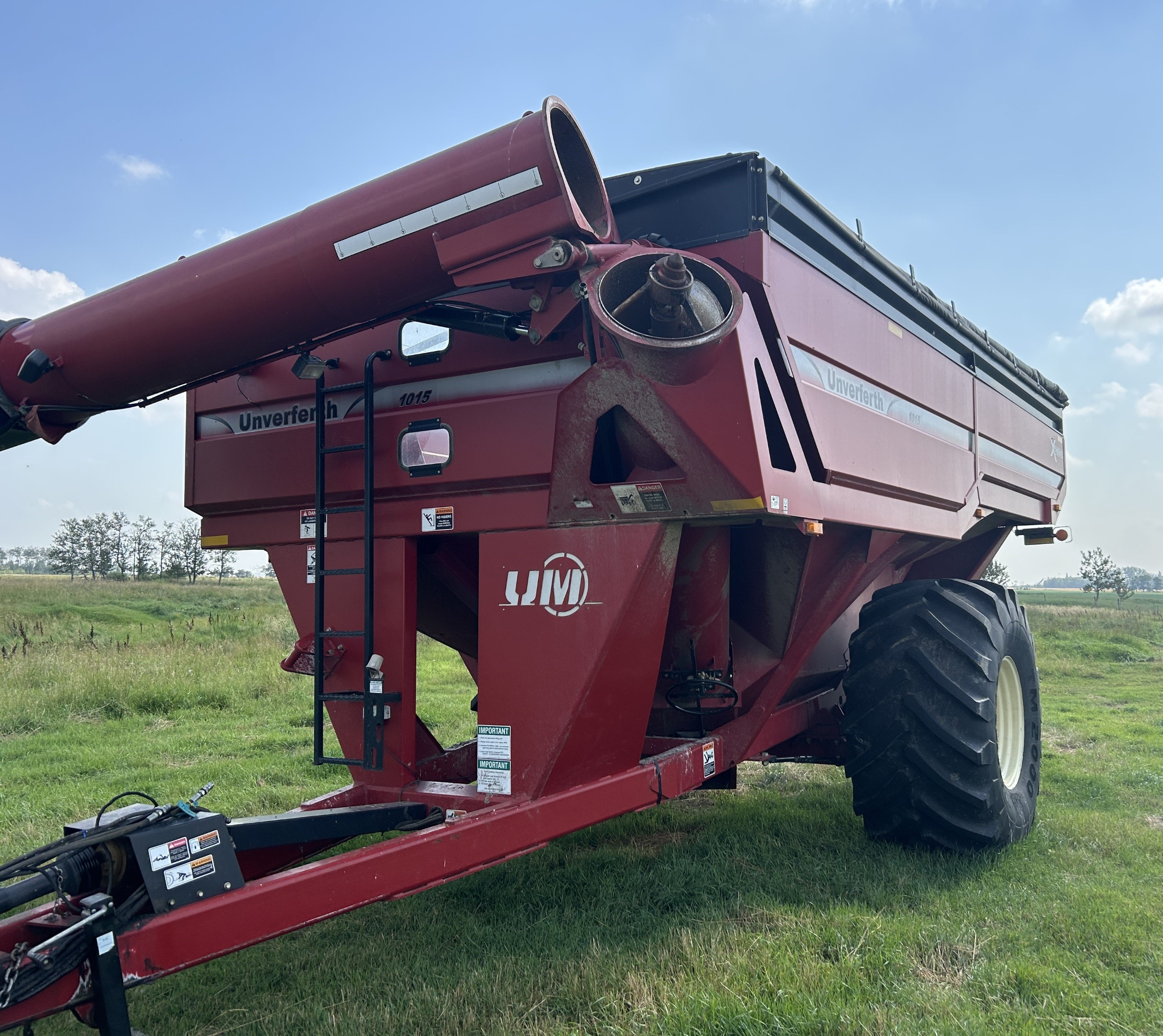 2010 Unverferth 1015 Grain Cart