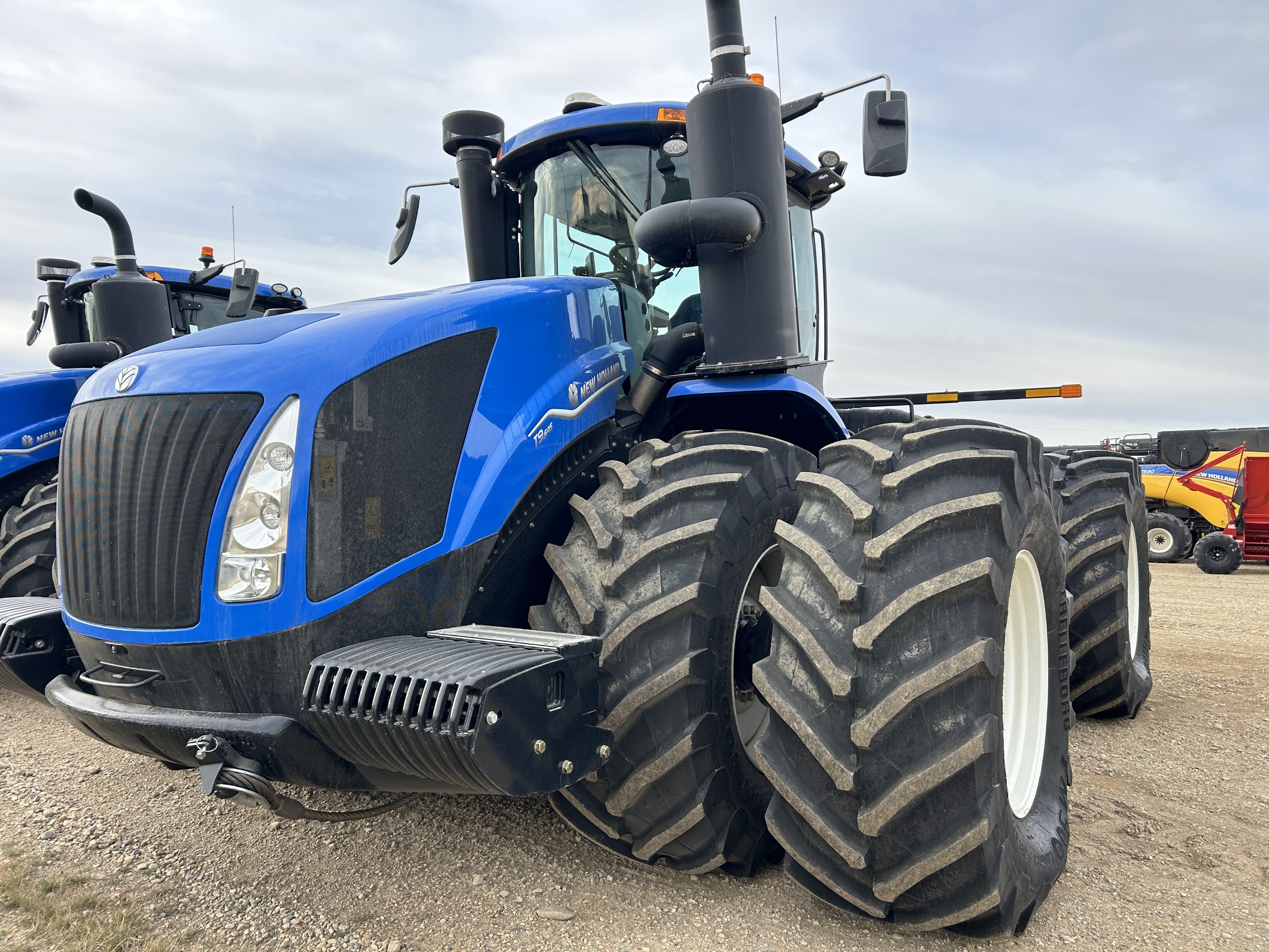 2023 New Holland T9.645HD Tractor 4WD