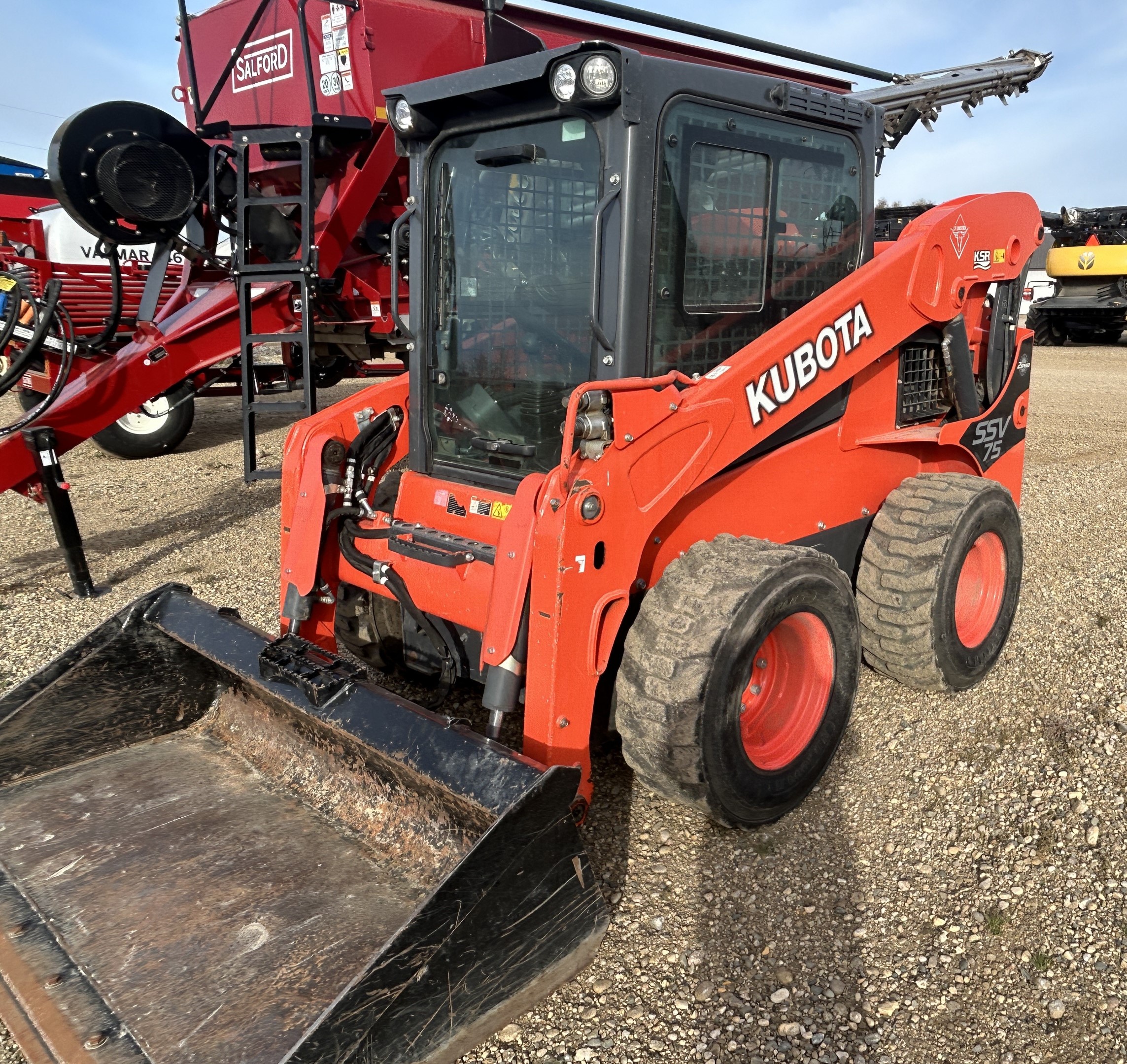 2020 Kubota SSV75 Skid Steer Loader