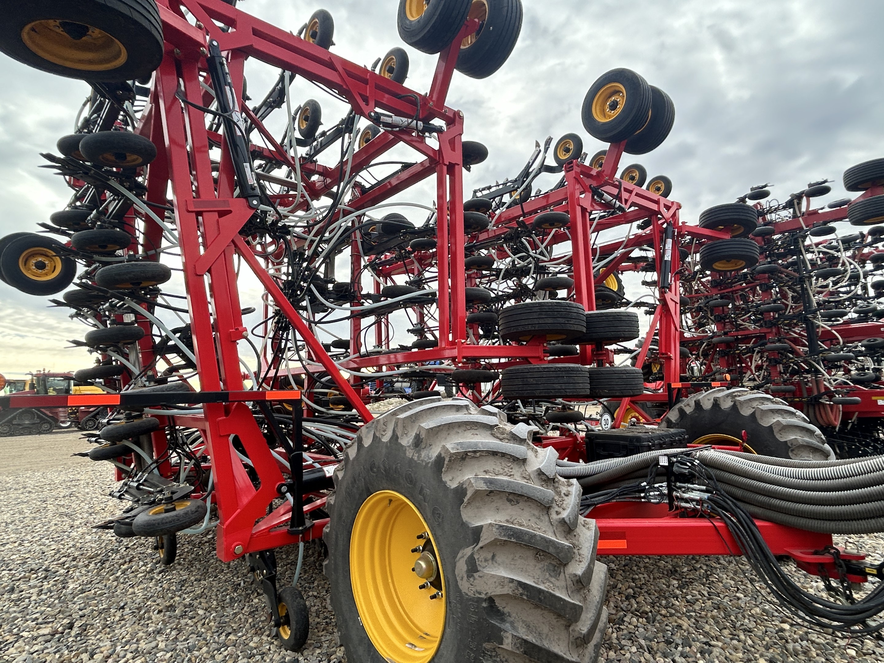 2024 Vaderstad SH80-10 Air Drill