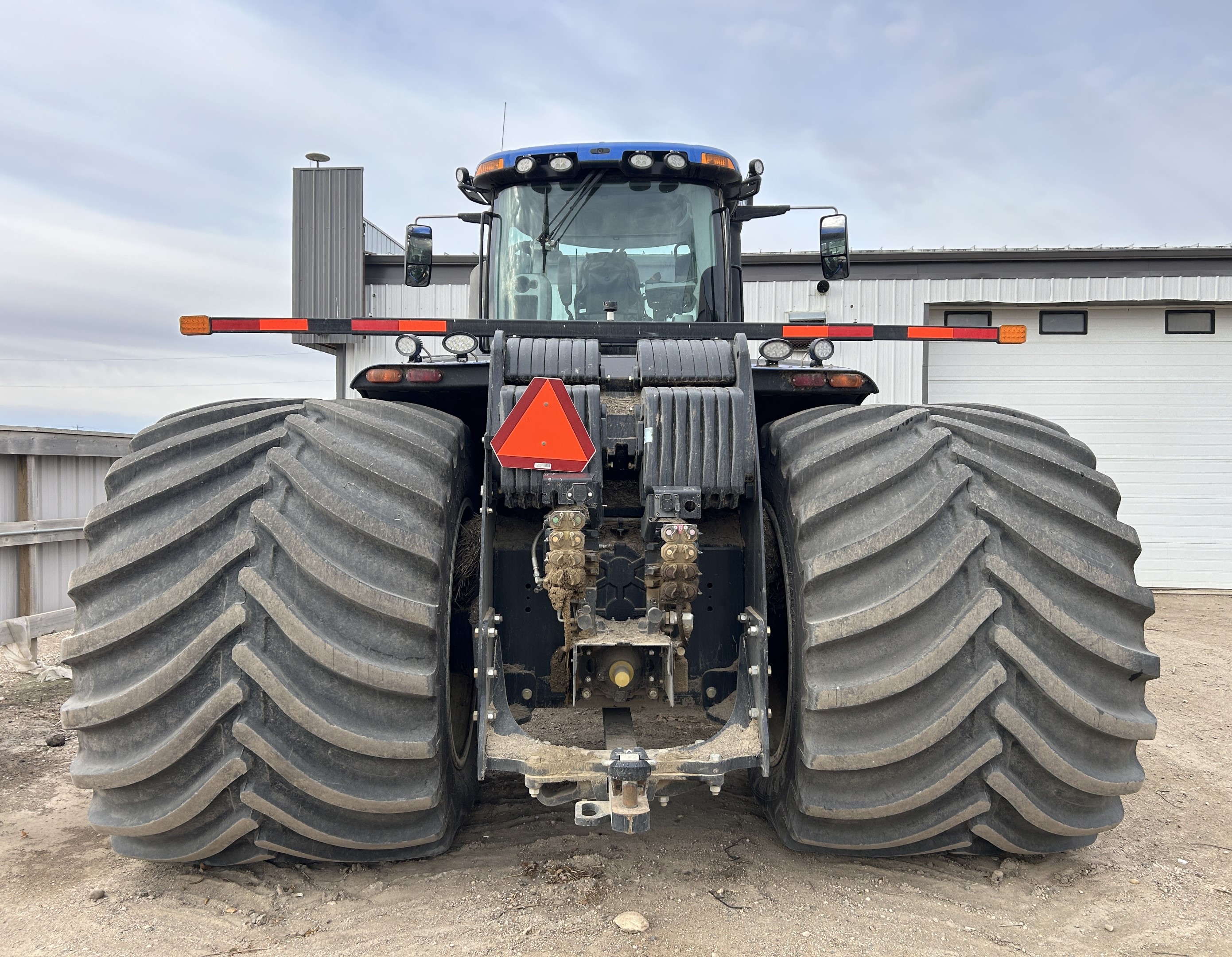 2022 New Holland T9.645HD Tractor 4WD