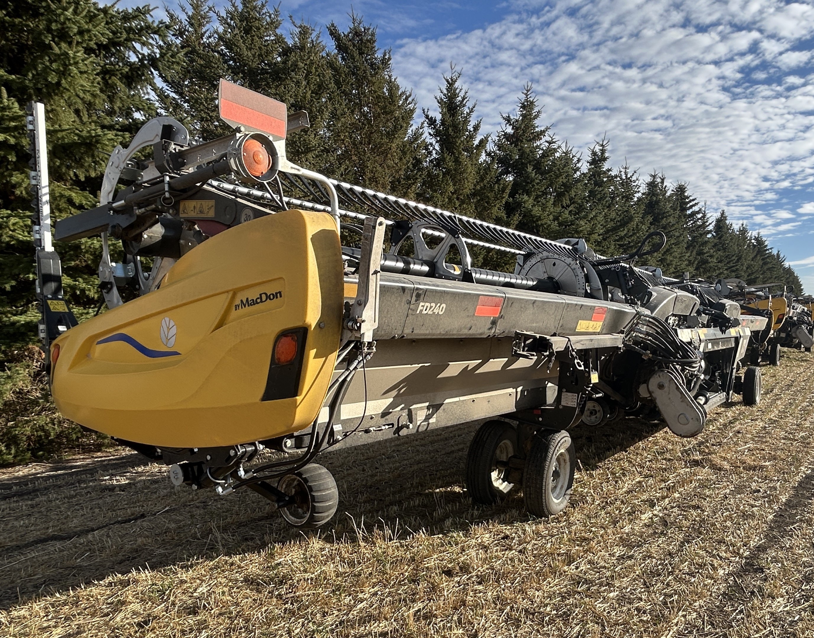 2024 MacDon FD240 Header Draper Flex