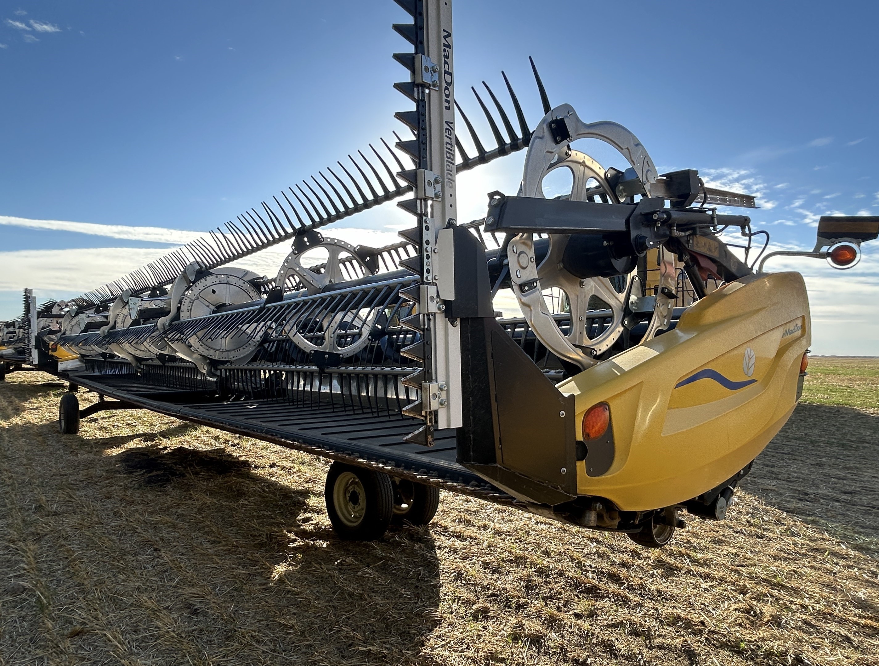 2024 MacDon FD240 Header Draper Flex