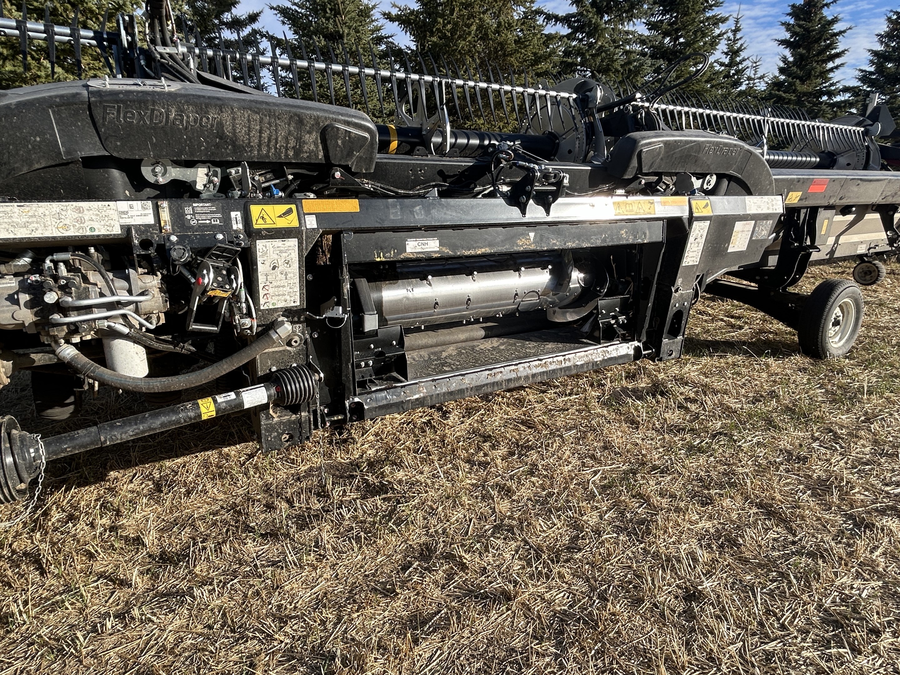 2024 MacDon FD240 Header Draper Flex