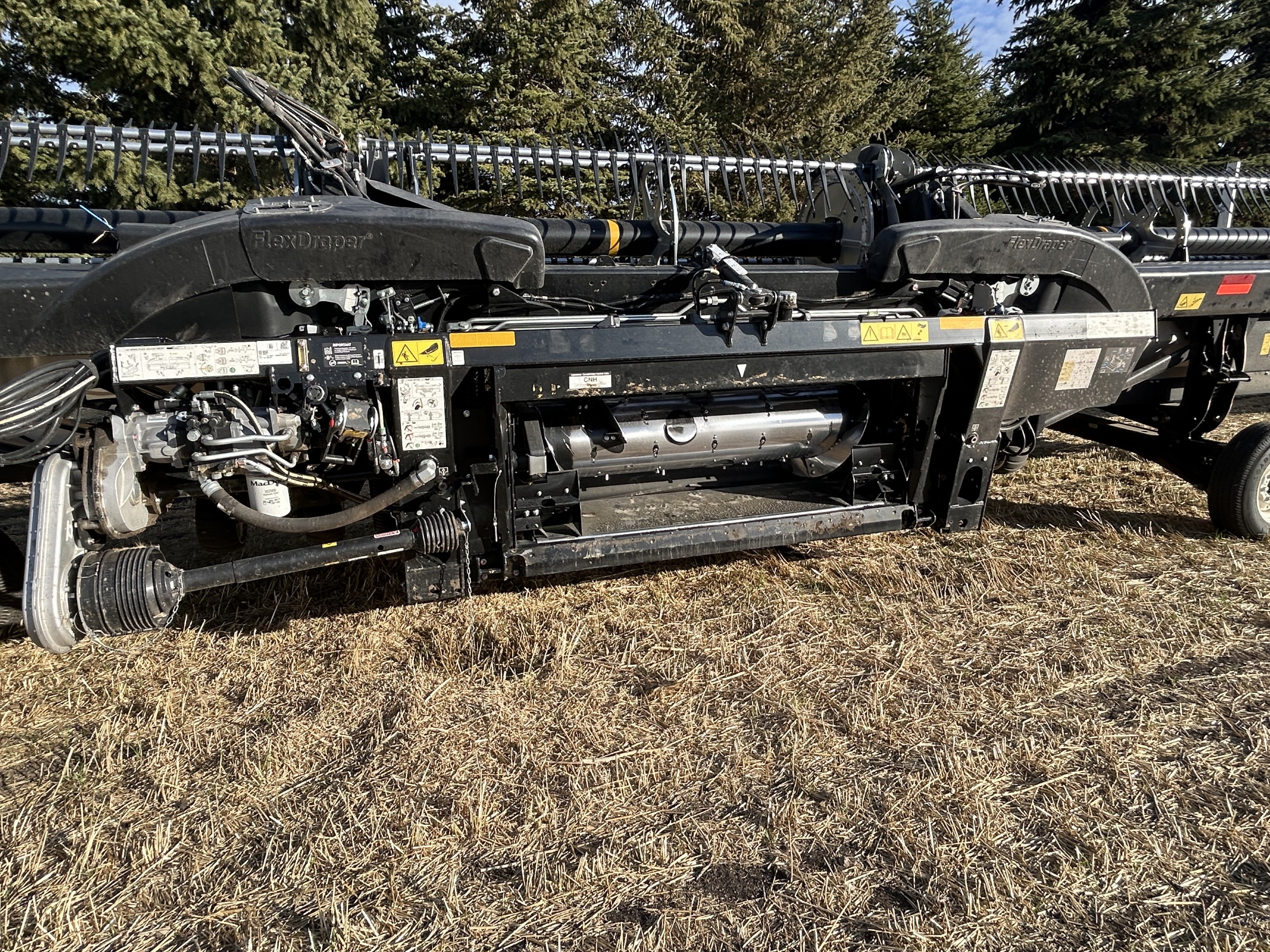 2024 MacDon FD240 Header Draper Flex