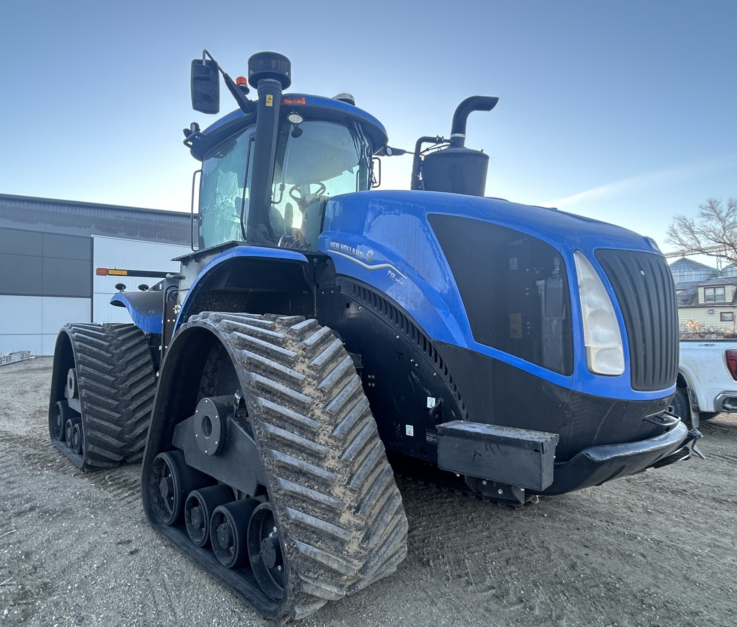 2023 New Holland T9.700 Tractor Rubber Track