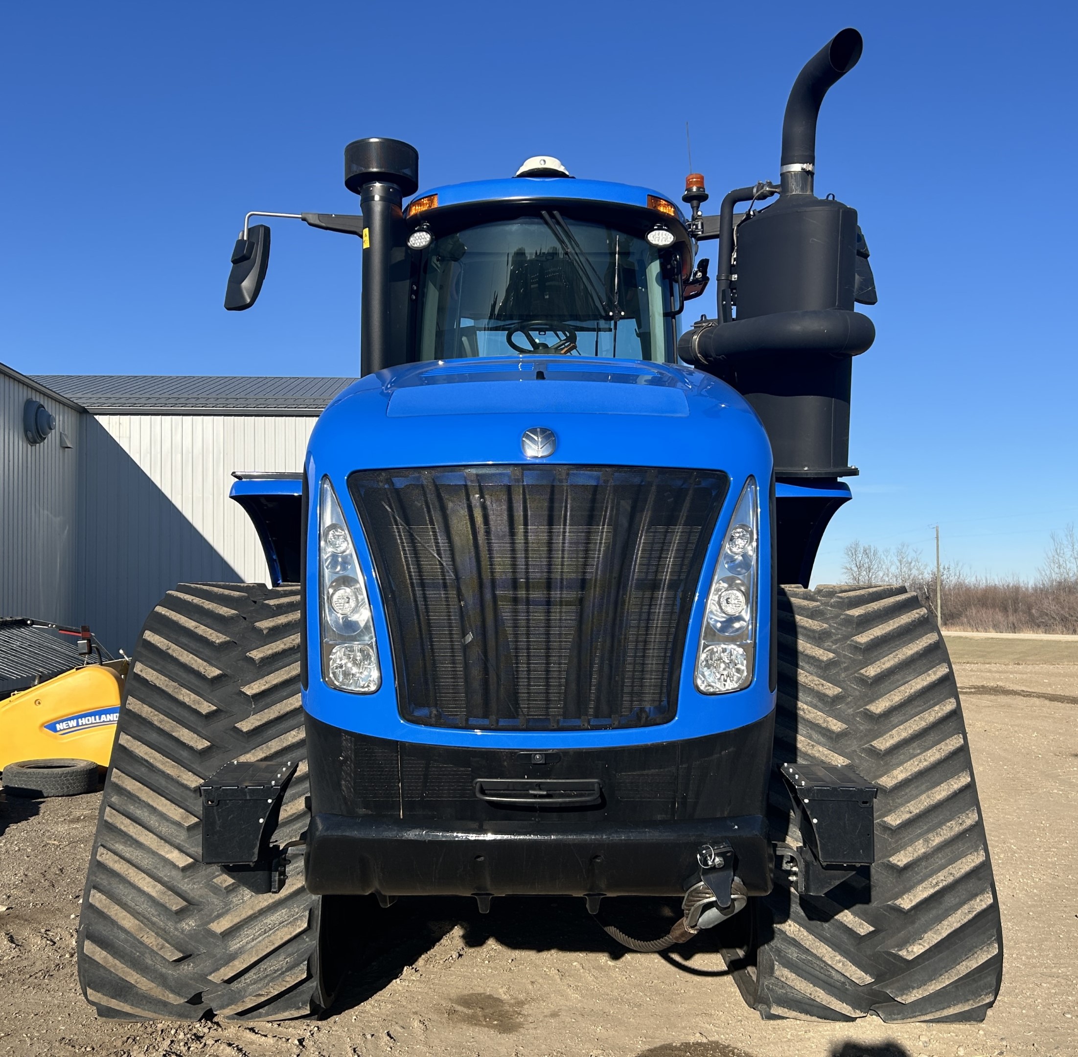 2023 New Holland T9.645 Tractor Rubber Track