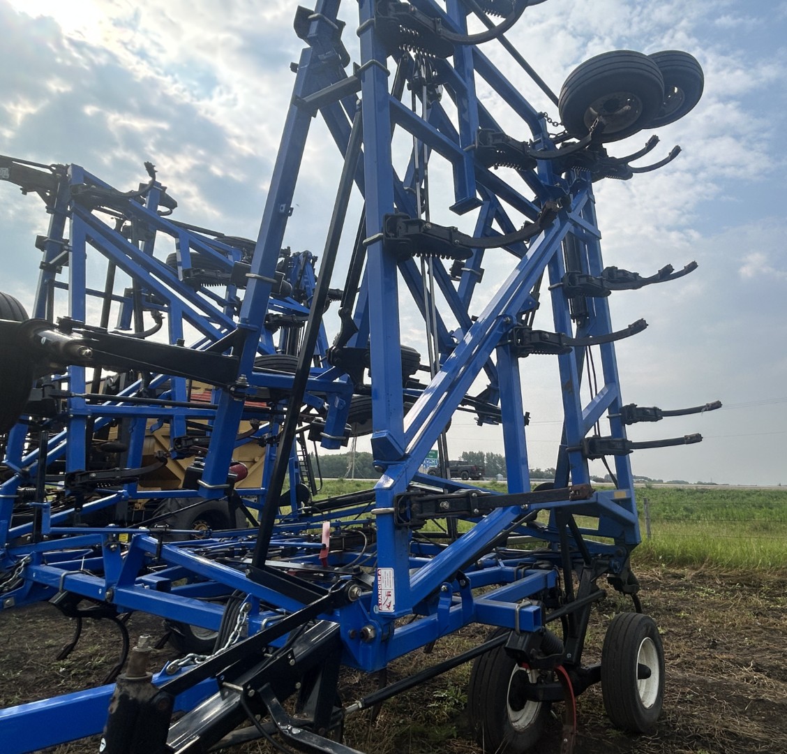 2019 New Holland ST830 Chisel Plow