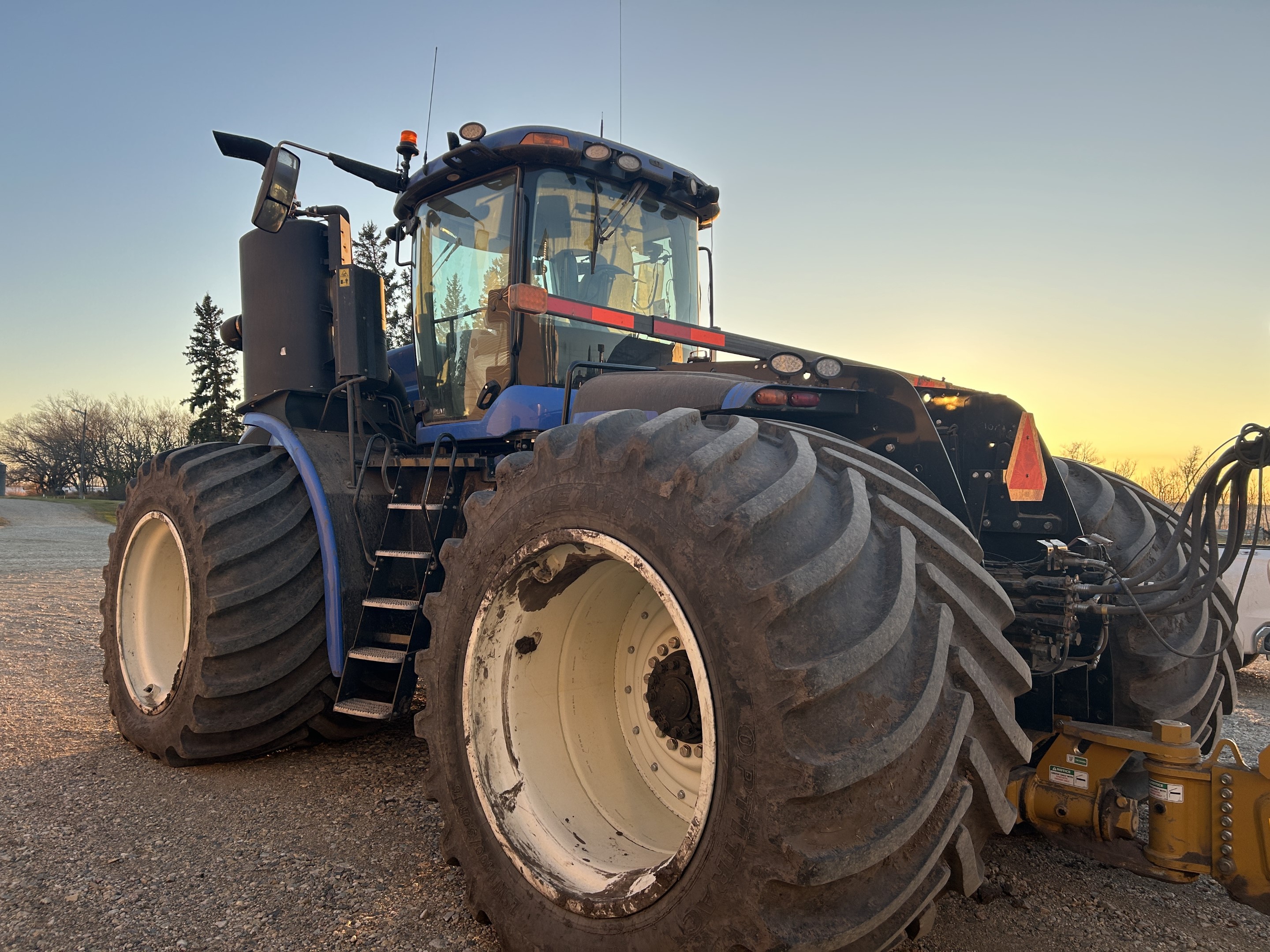 2023 New Holland T9.645HD Tractor 4WD