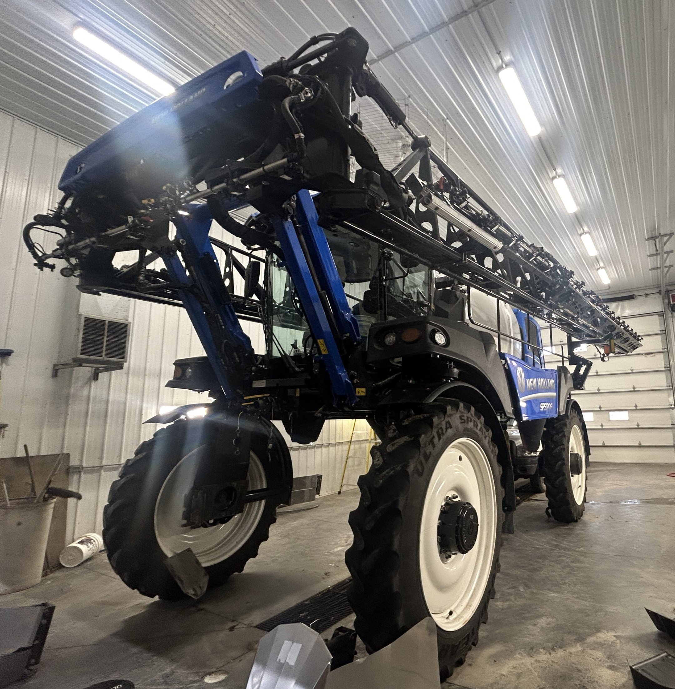 2024 New Holland SP.370F Sprayer/High Clearance