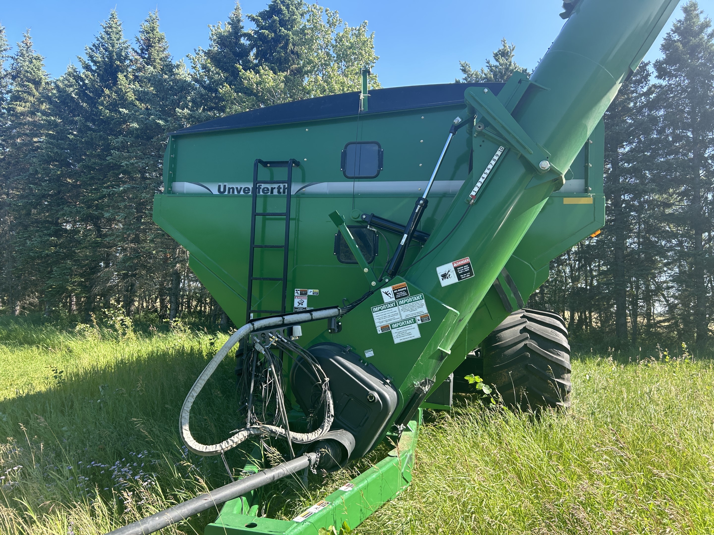 2020 Unverferth 2020 Grain Cart