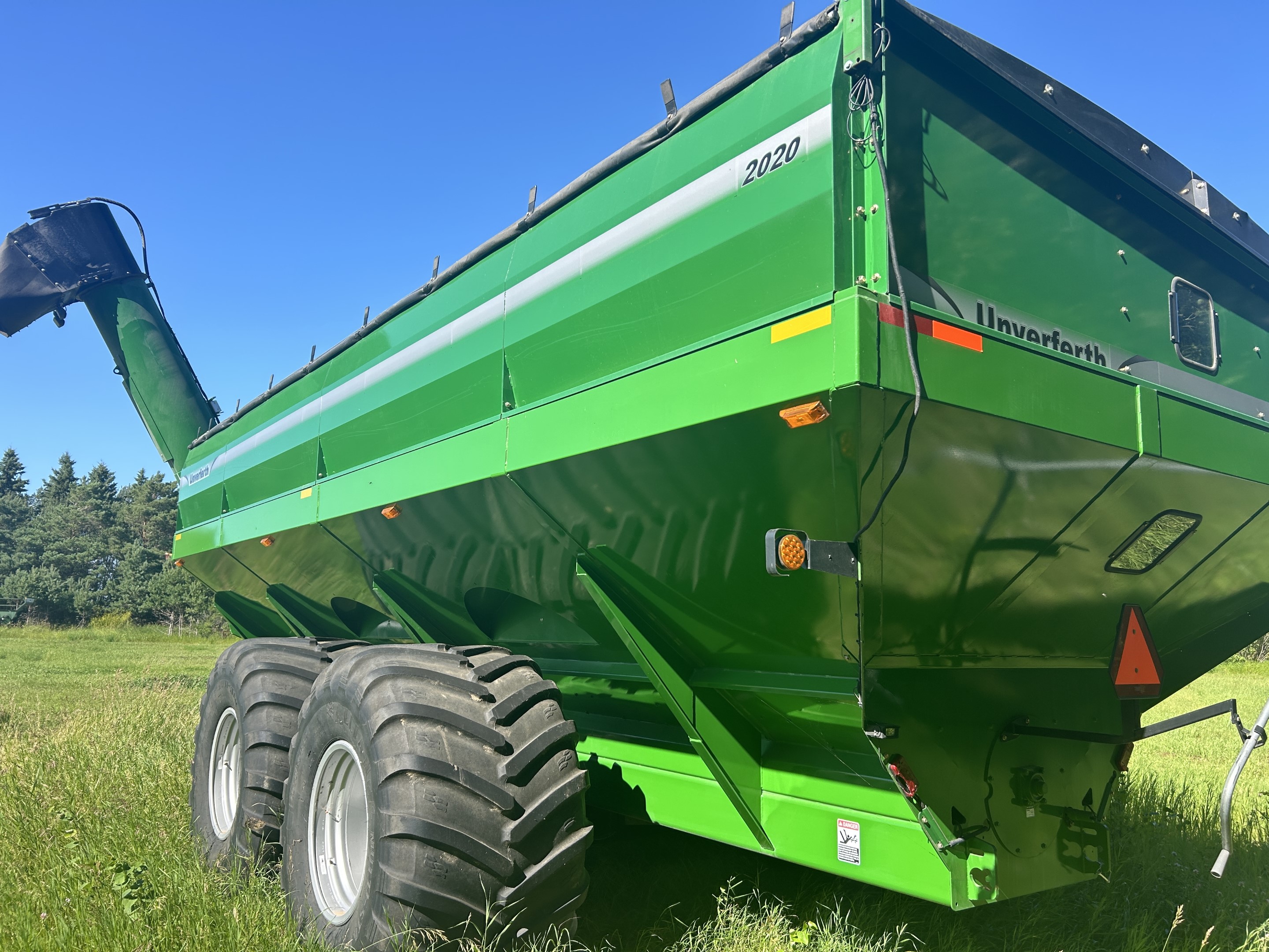 2020 Unverferth 2020 Grain Cart