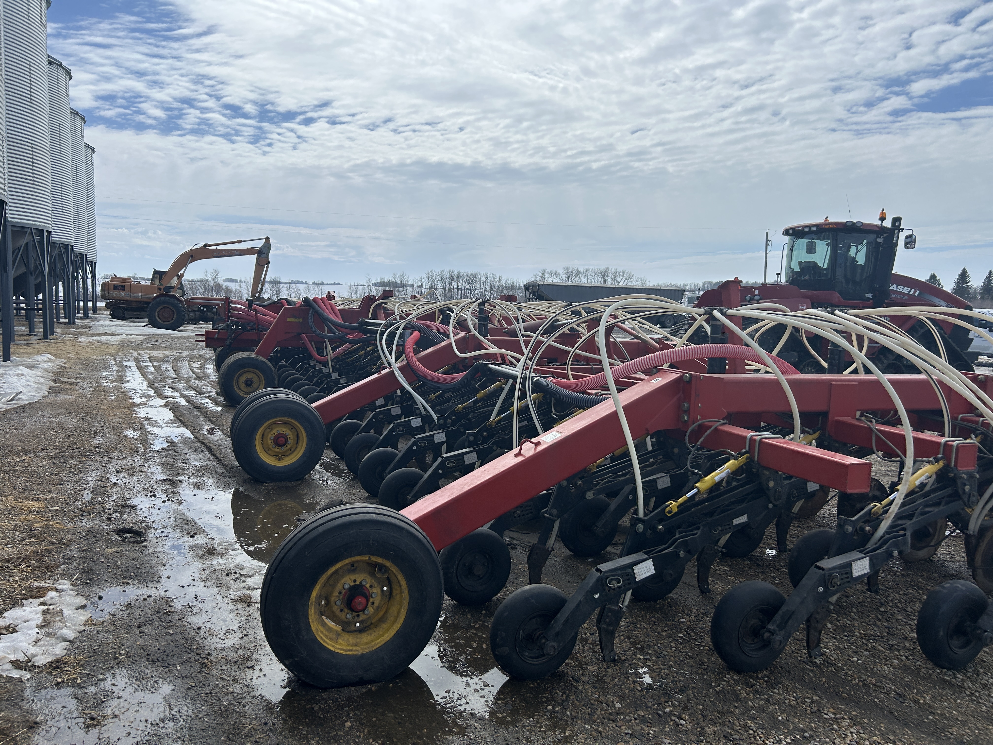 2011 Bourgault 3310-75 Air Drill
