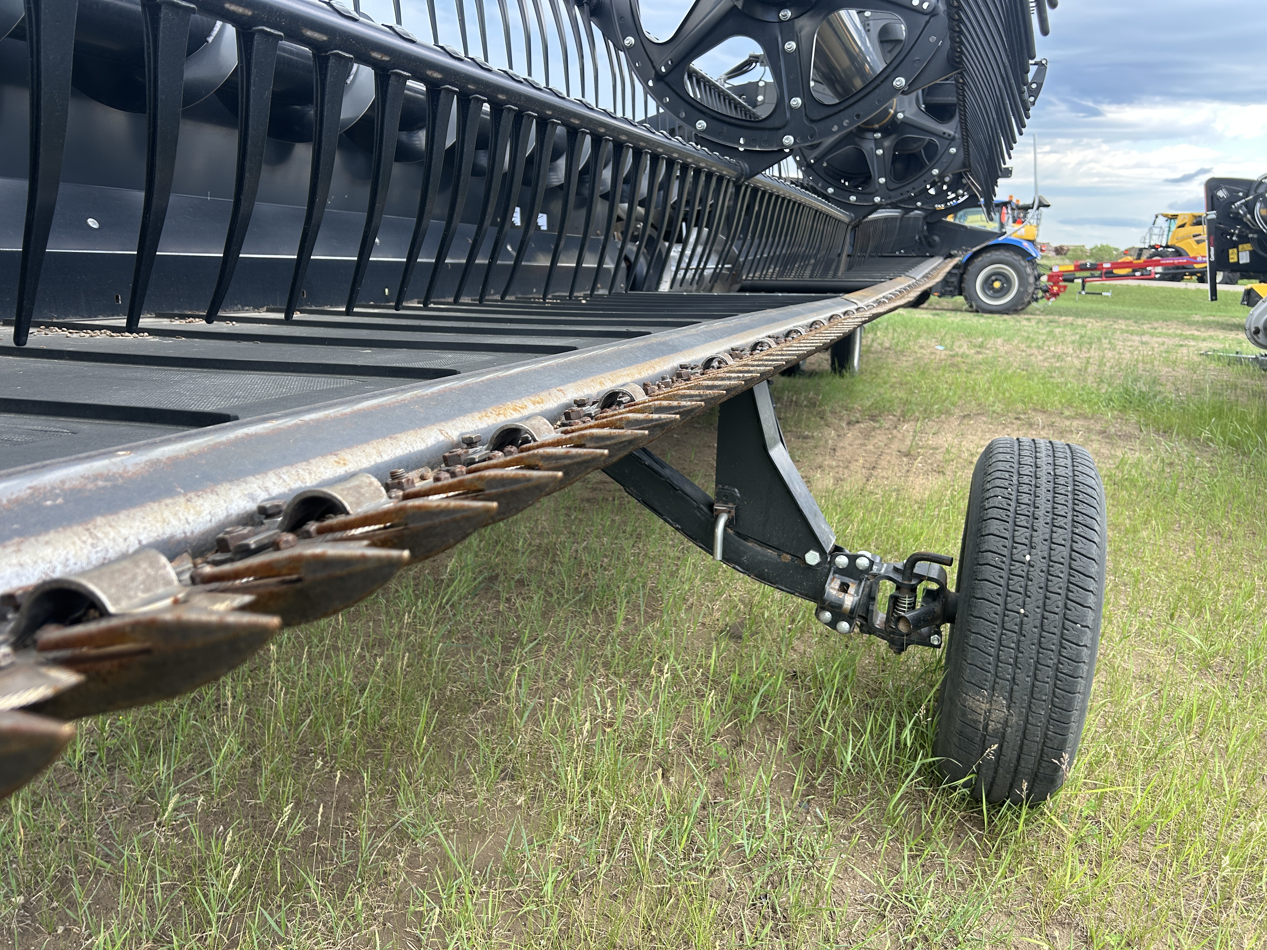 2018 MacDon FD135 Header Draper Flex