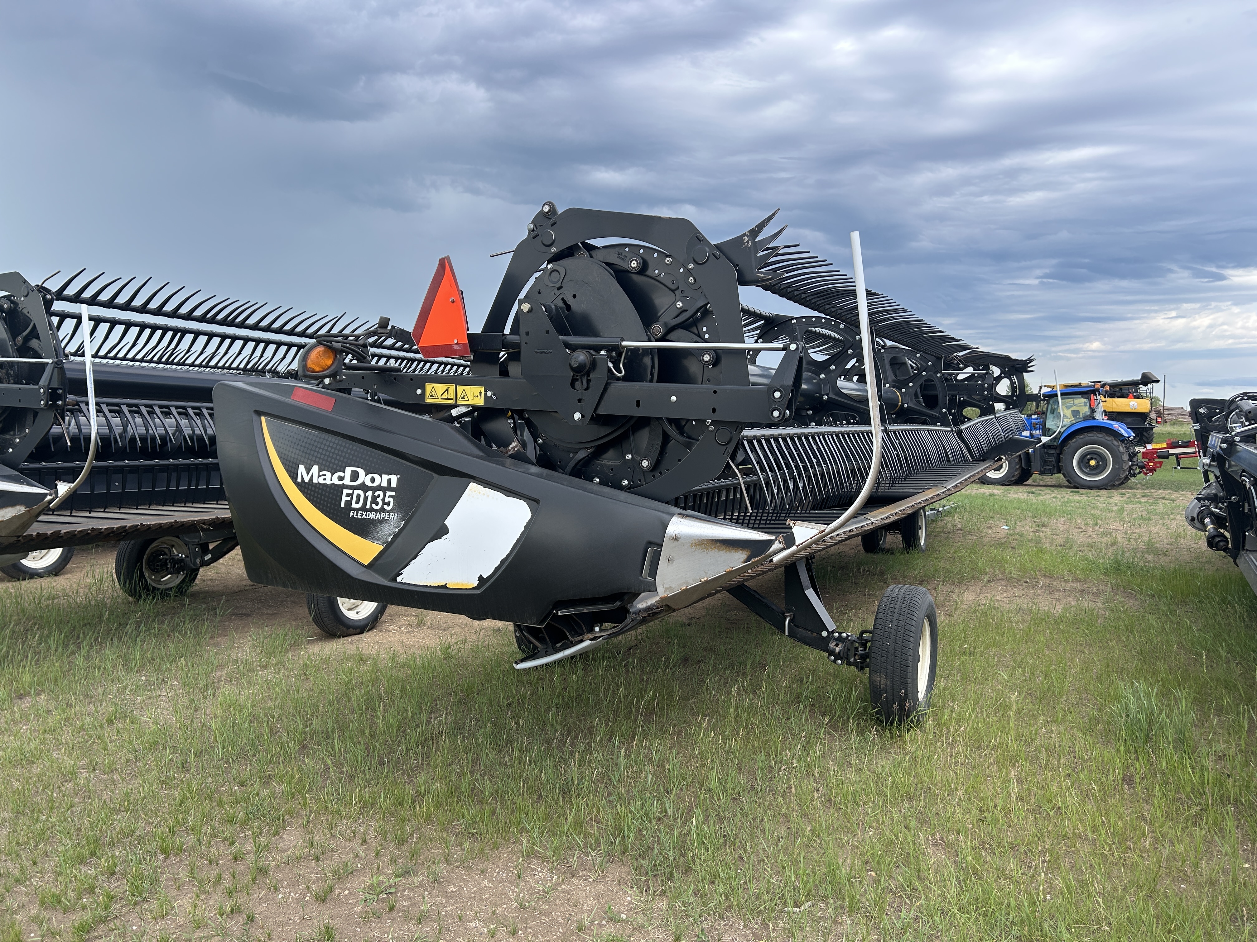 2018 MacDon FD135 Header Draper Flex