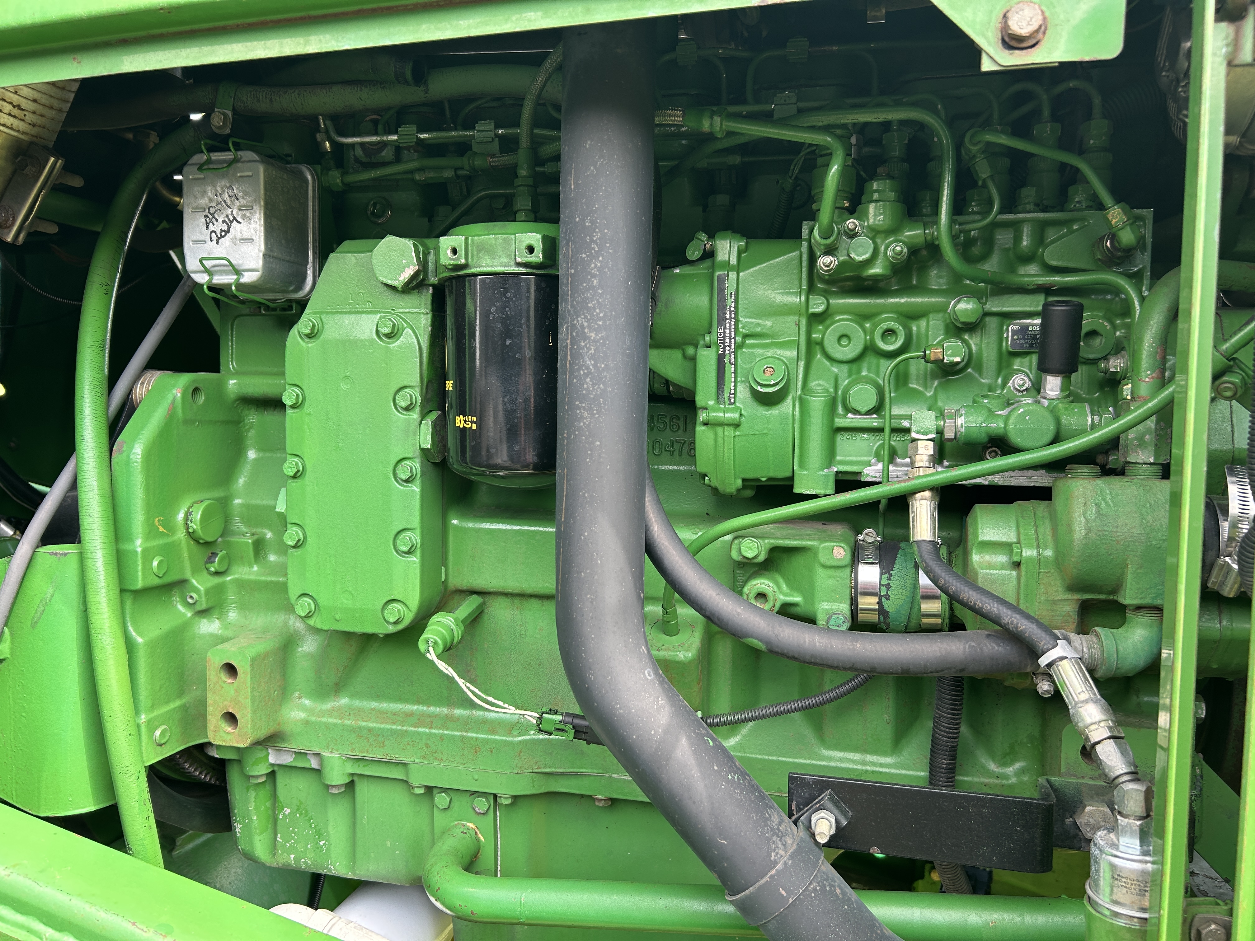 1992 John Deere 8560 Tractor 4WD