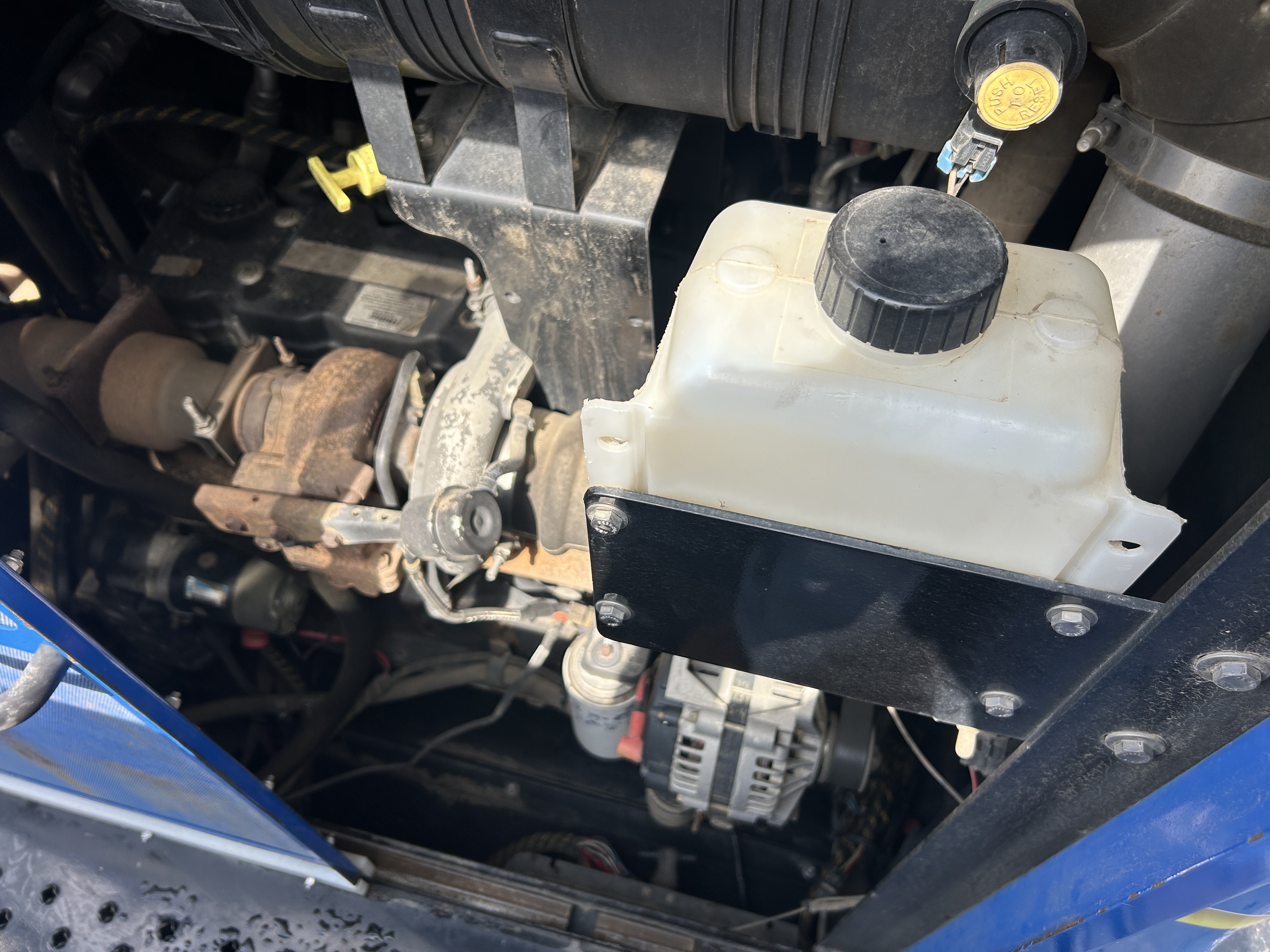 2011 New Holland SP.240F Sprayer/High Clearance