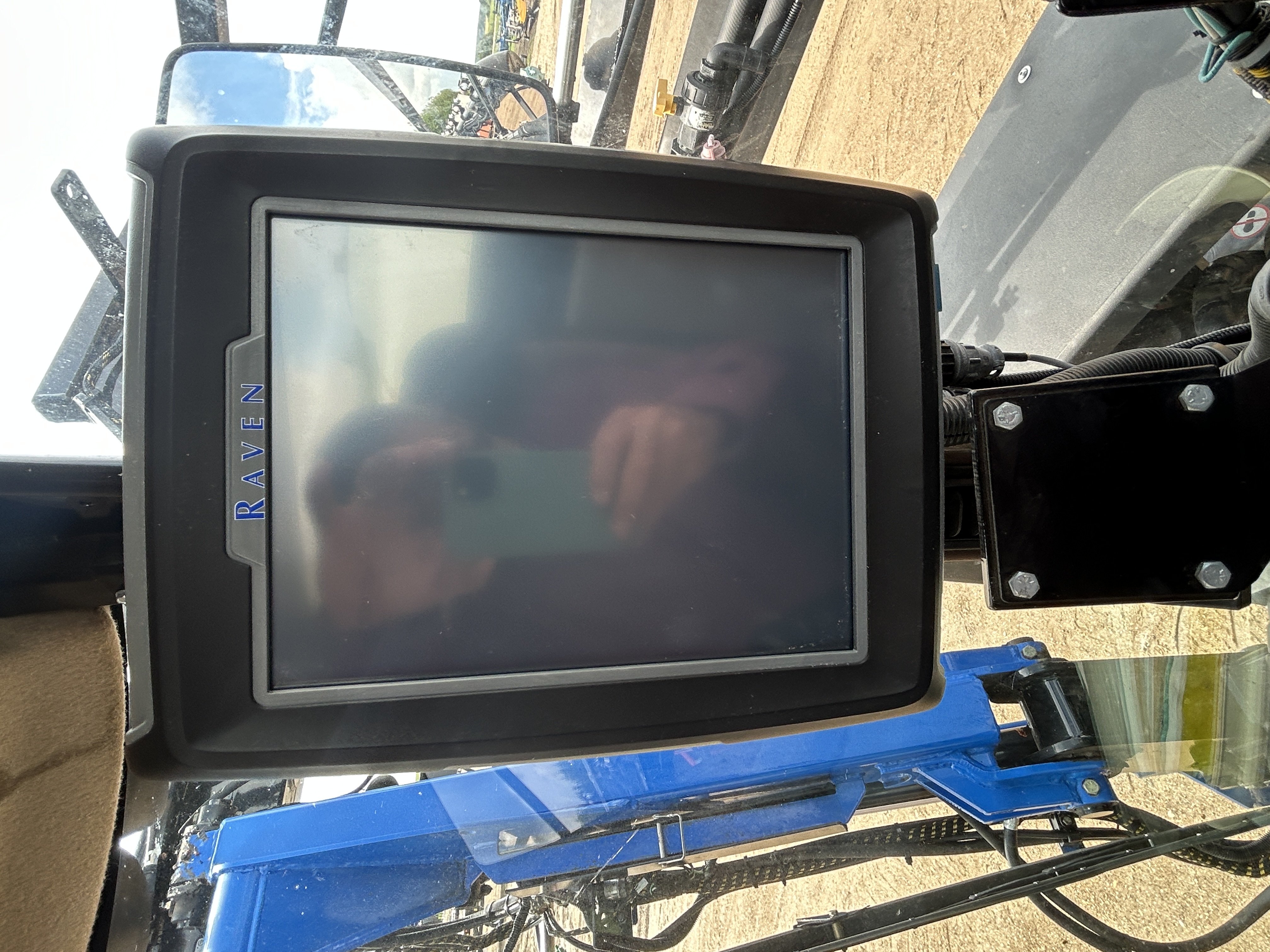 2011 New Holland SP.240F Sprayer/High Clearance